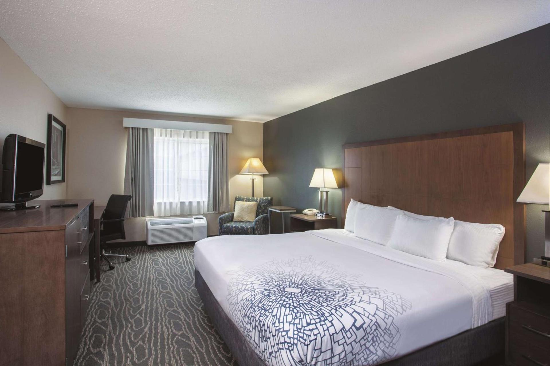 La Quinta Inn by Wyndham Richmond South photo 22