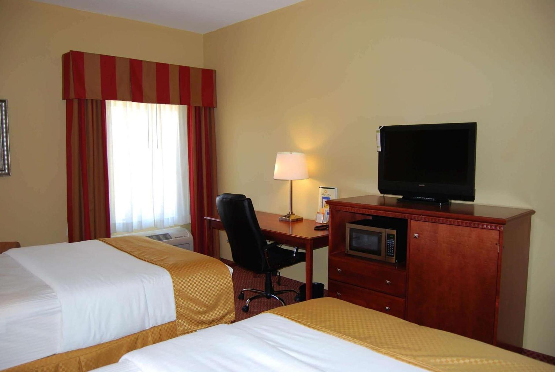 La Quinta by Wyndham Fairfield TX photo 5