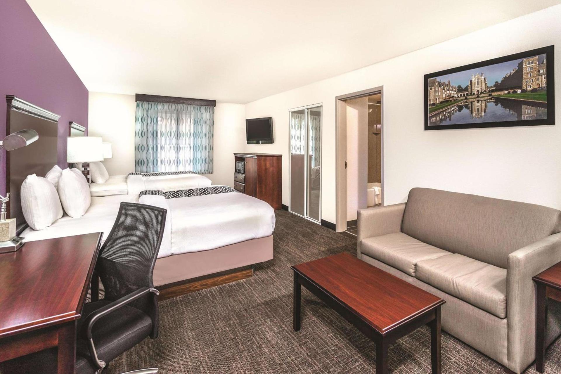 La Quinta by Wyndham Rome photo 21