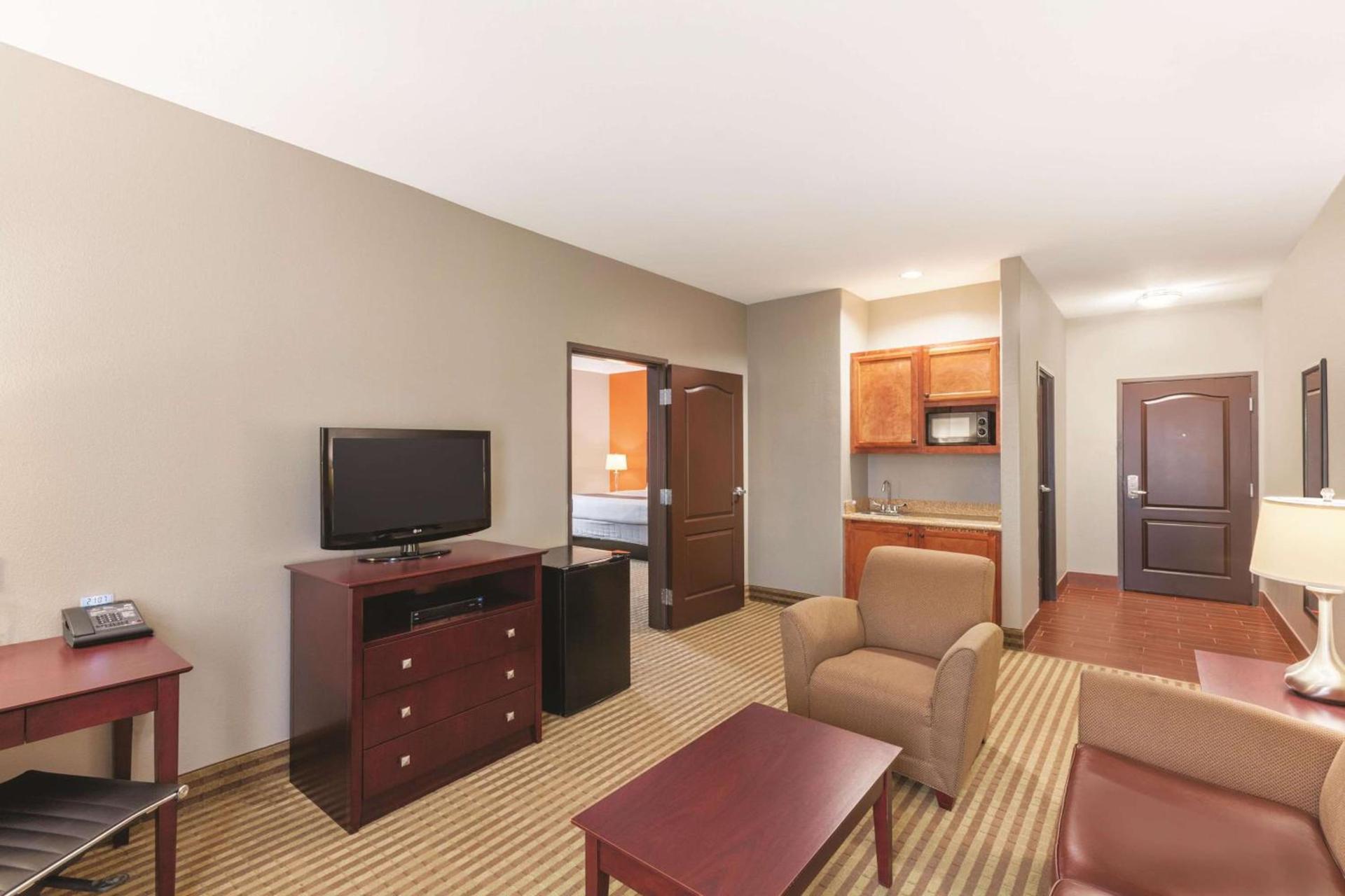 La Quinta by Wyndham Houston IAH Bush Intl Airport E photo 25