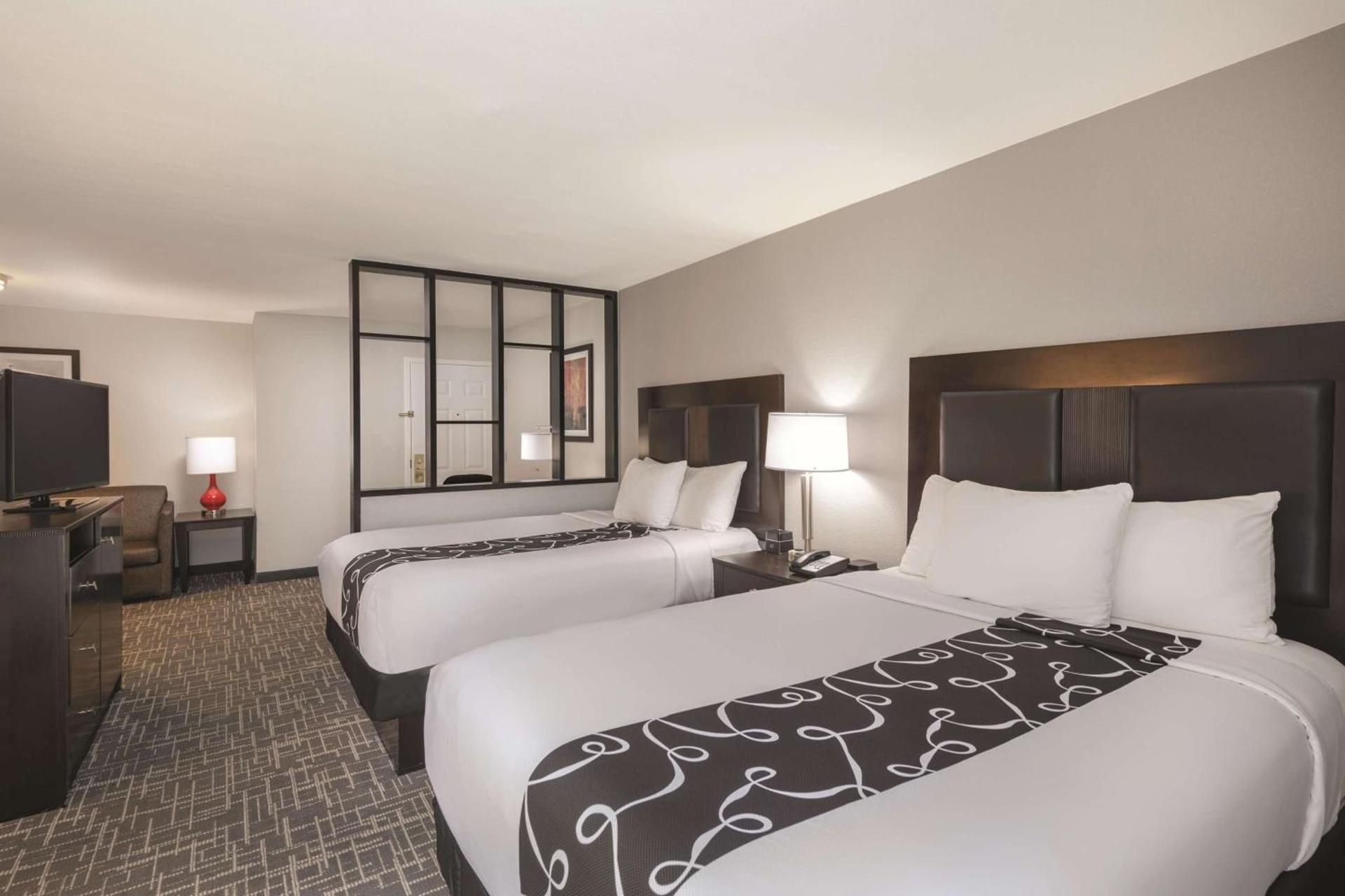 La Quinta by Wyndham Atlanta Airport South photo 3
