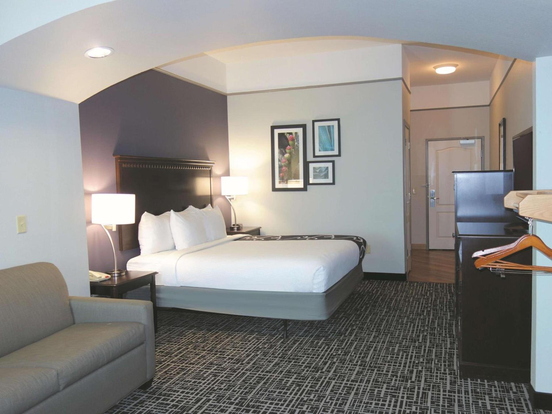 La Quinta by Wyndham Dumas photo 38