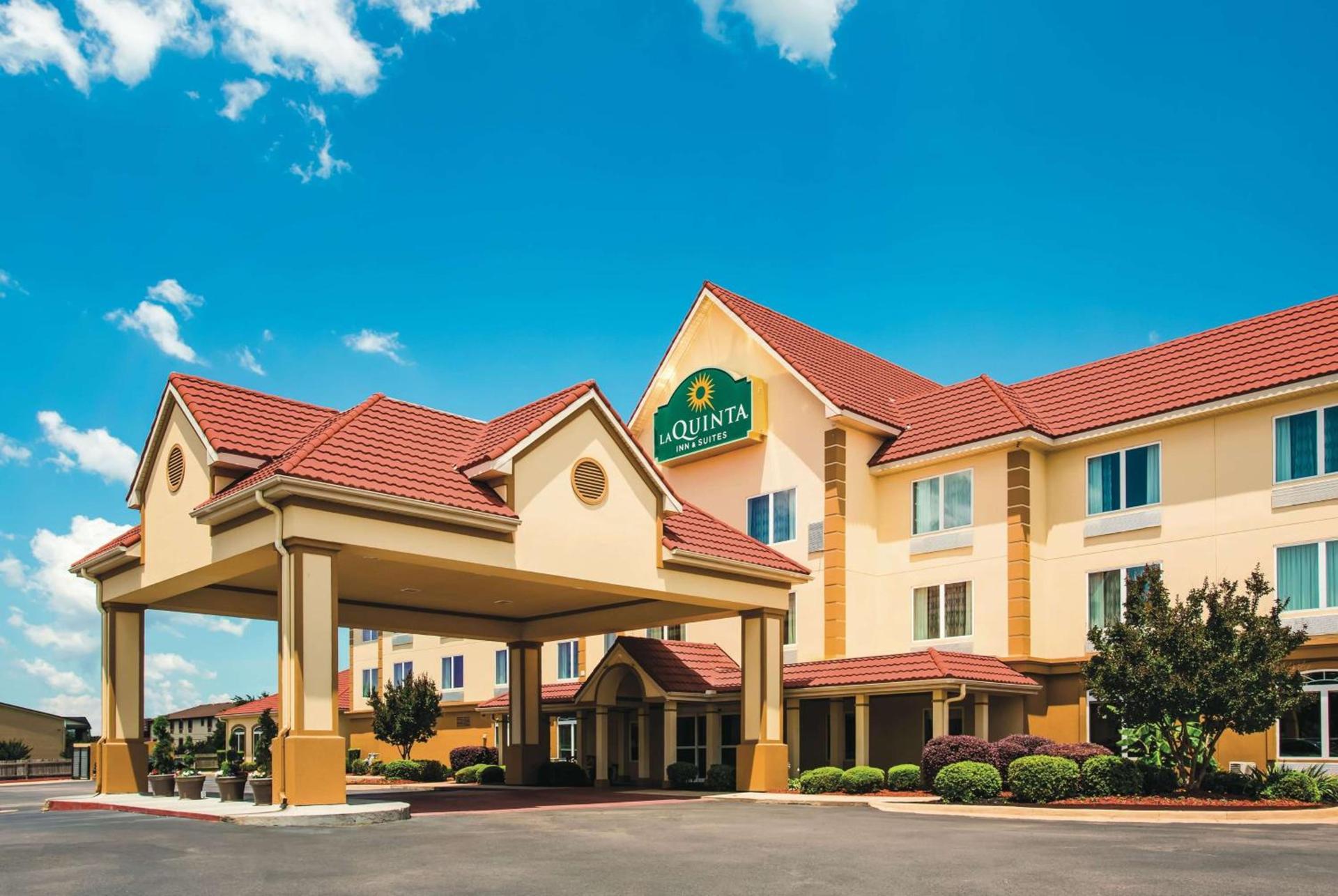 La Quinta by Wyndham Russellville — hotel in Russellville