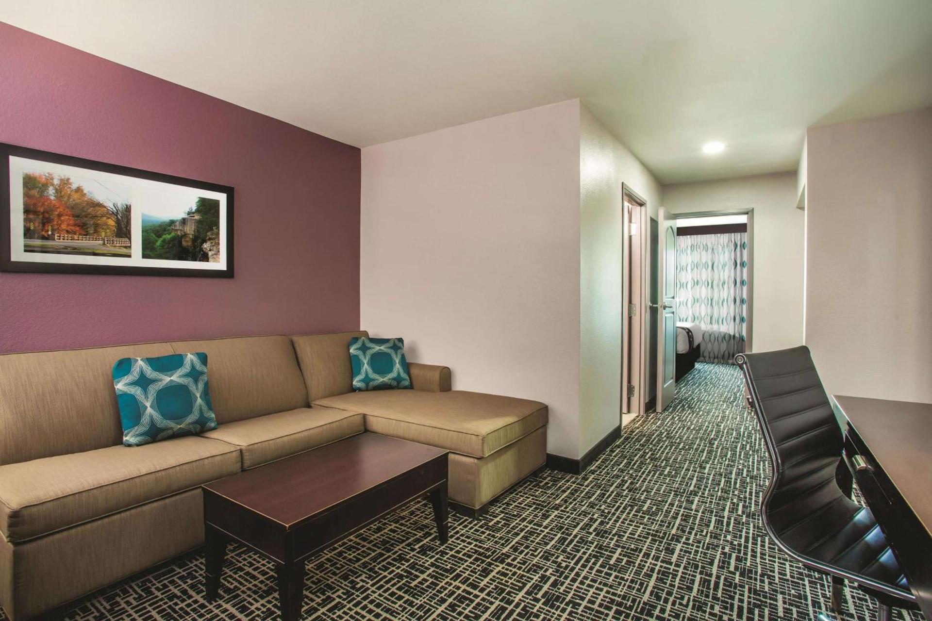 La Quinta by Wyndham Russellville photo 16
