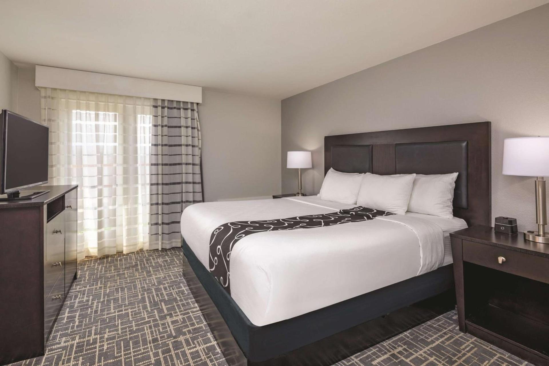La Quinta by Wyndham Atlanta Airport South photo 10