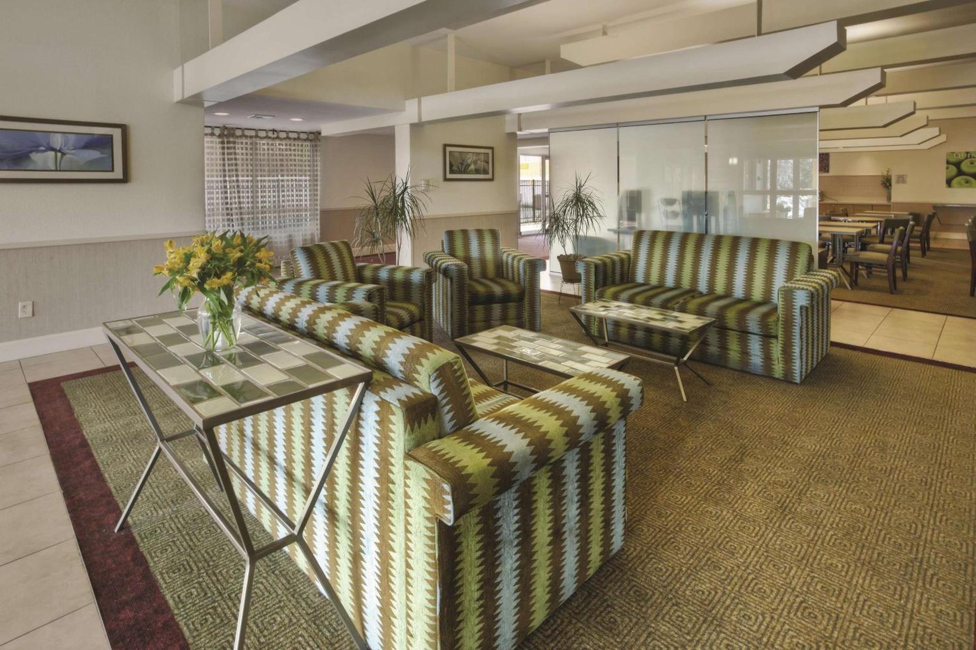 La Quinta by Wyndham Danbury photo 6