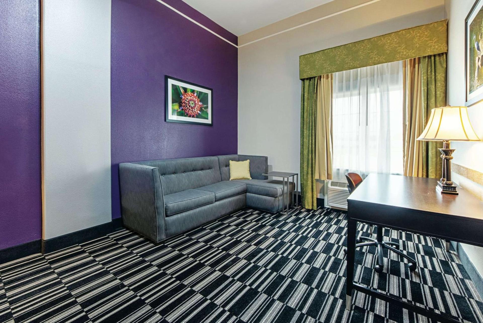 La Quinta by Wyndham Alamo-McAllen East photo 40