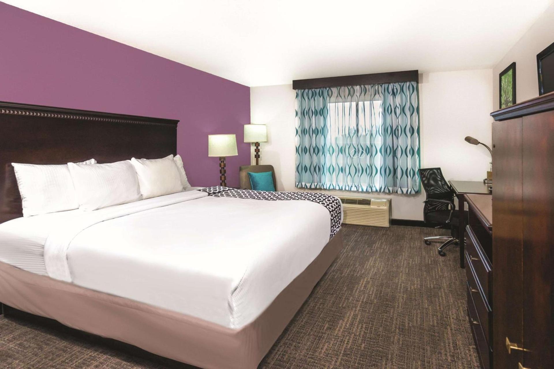 La Quinta by Wyndham Rome photo 12