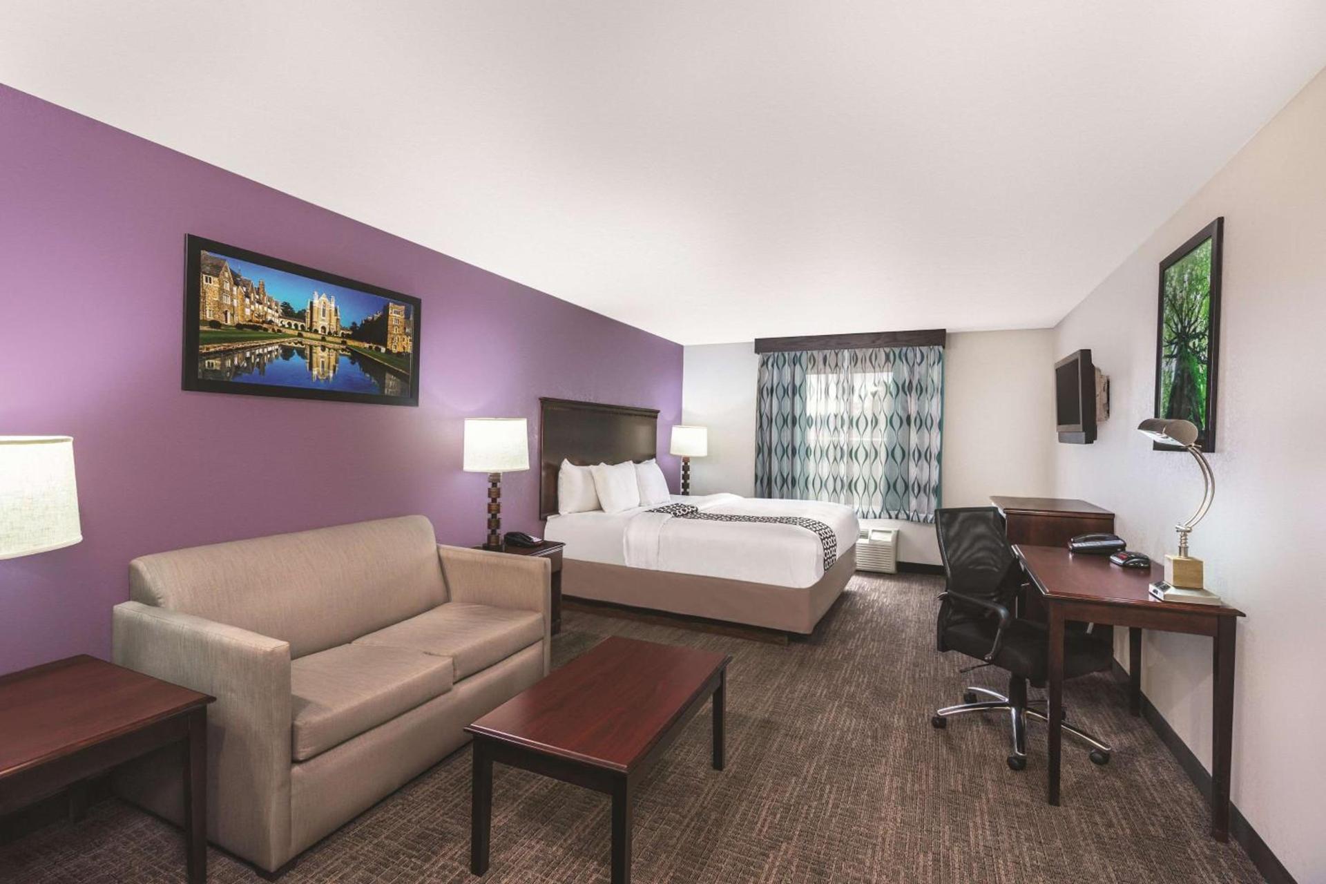 La Quinta by Wyndham Rome photo 16