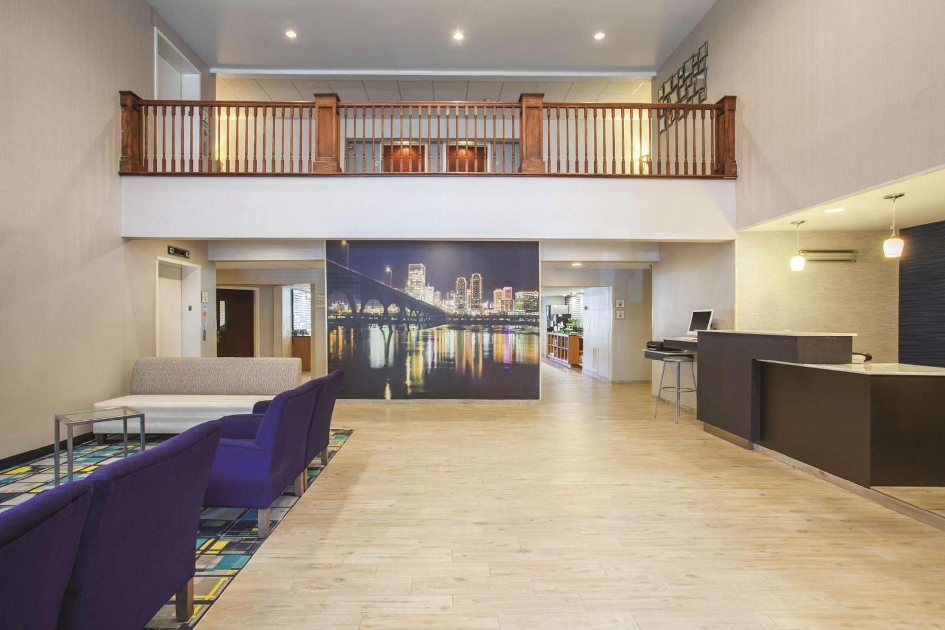 La Quinta Inn by Wyndham Richmond South photo 3