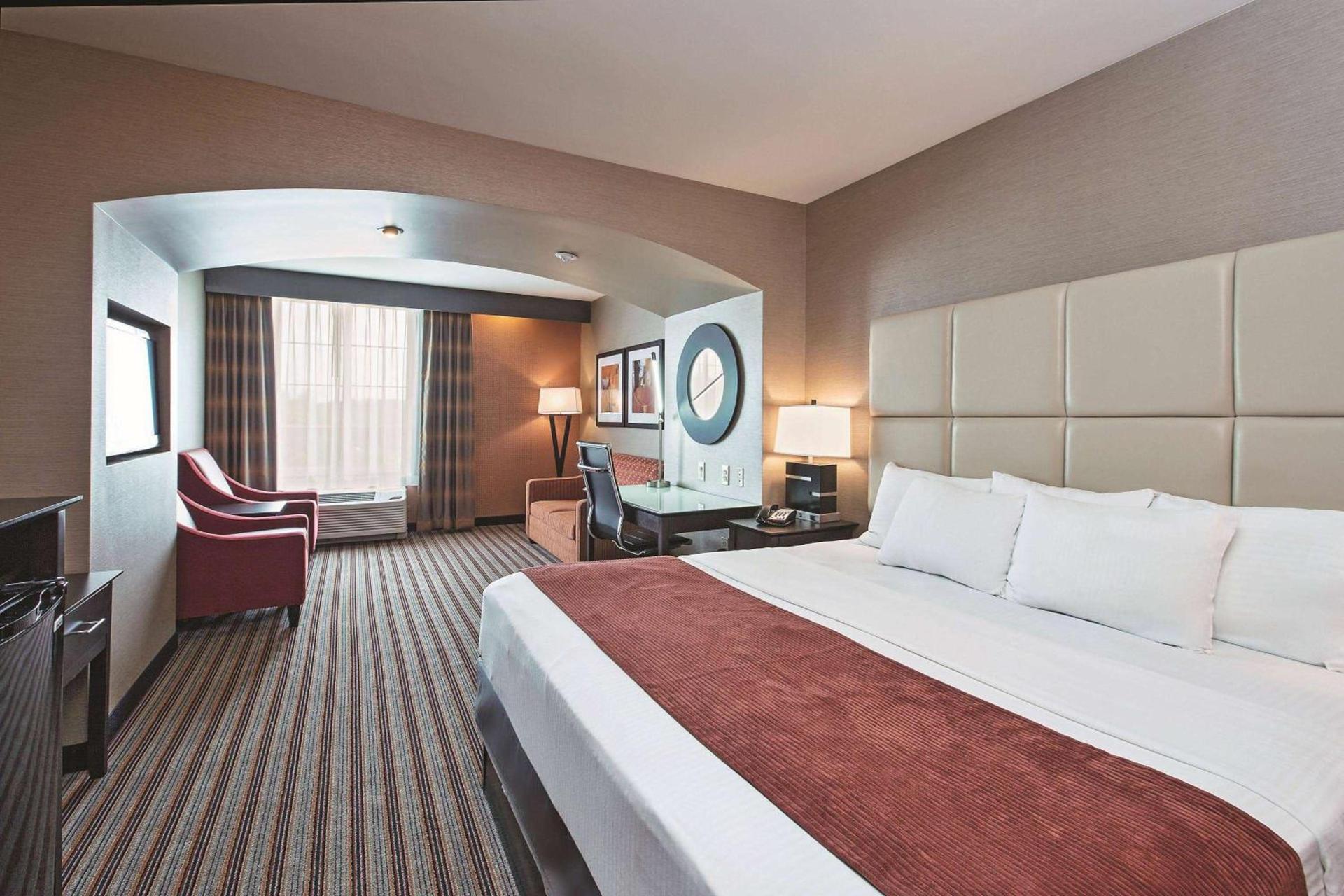La Quinta by Wyndham Harrisburg-Hershey photo 36