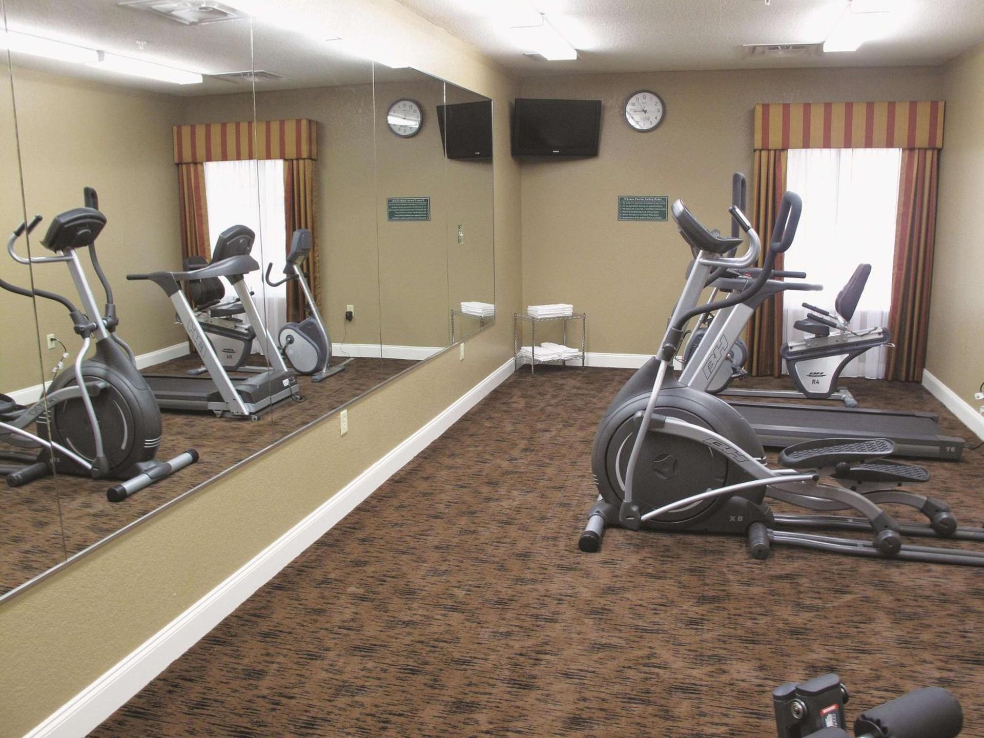 La Quinta by Wyndham Macon West photo 31