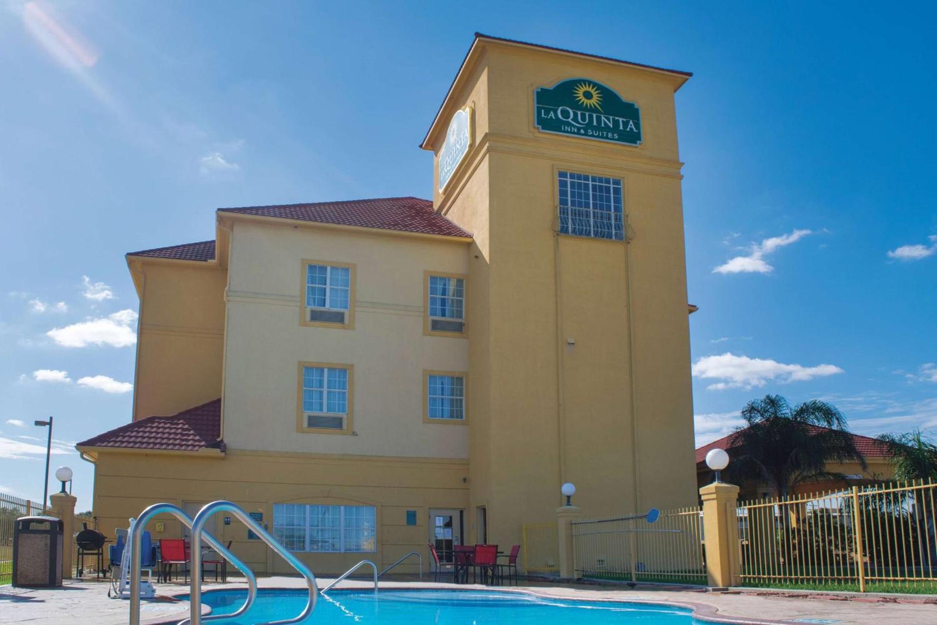 La Quinta by Wyndham Alice photo 2