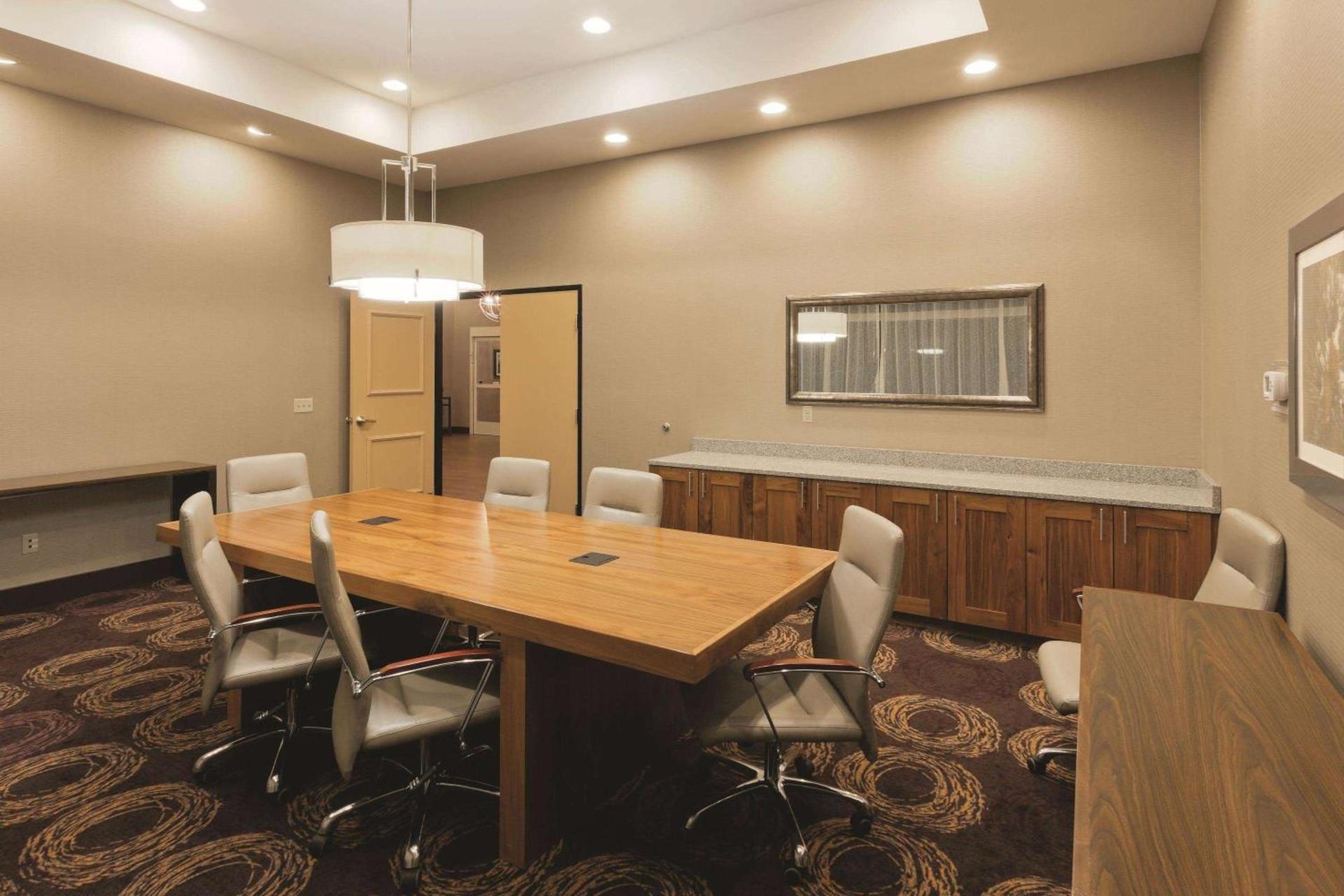 La Quinta by Wyndham Butte photo 39