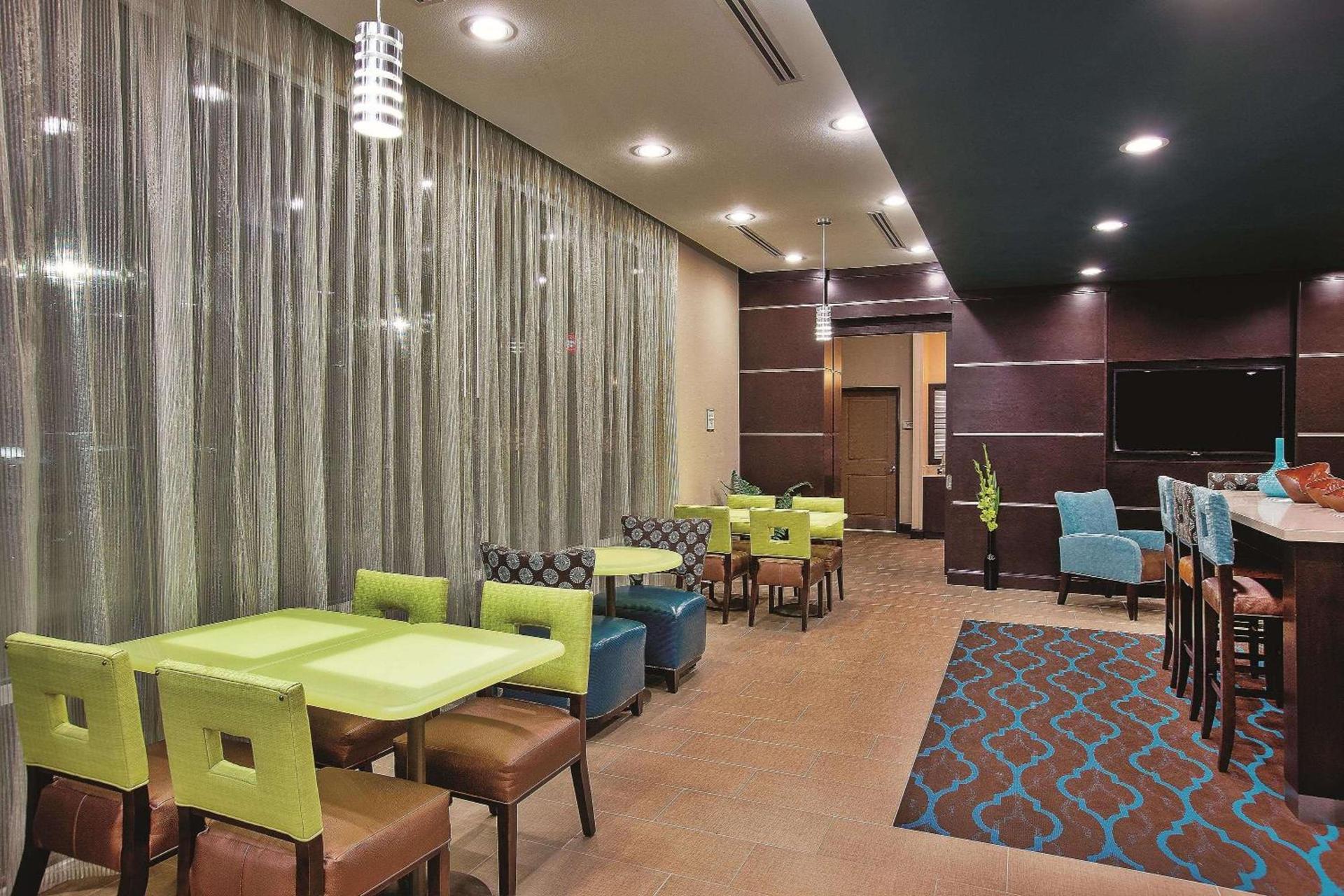 La Quinta by Wyndham Cotulla photo 15