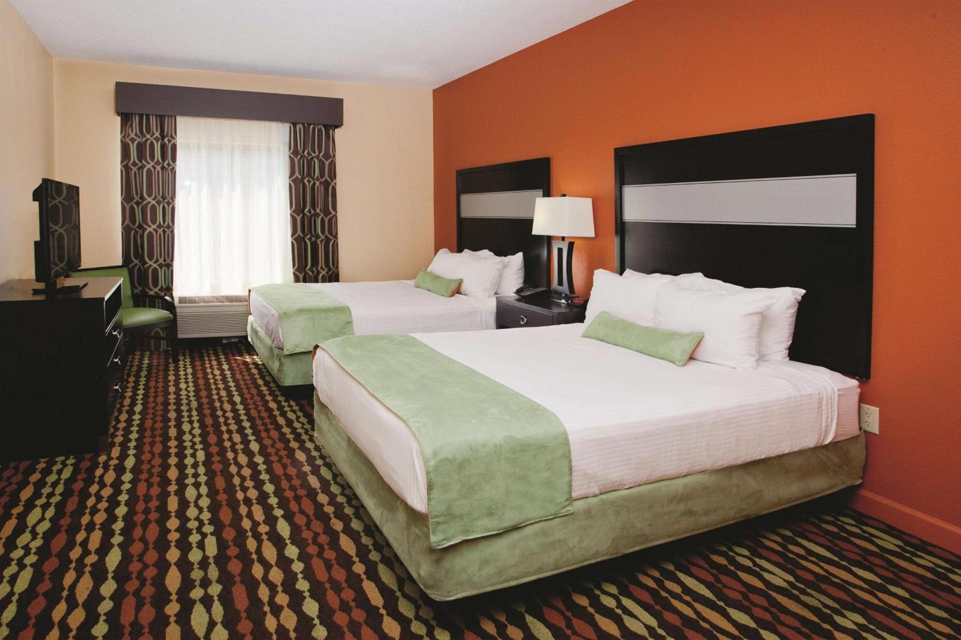 La Quinta by Wyndham Florence photo 86