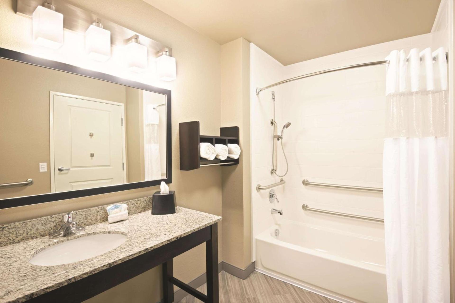 La Quinta by Wyndham Billings photo 36
