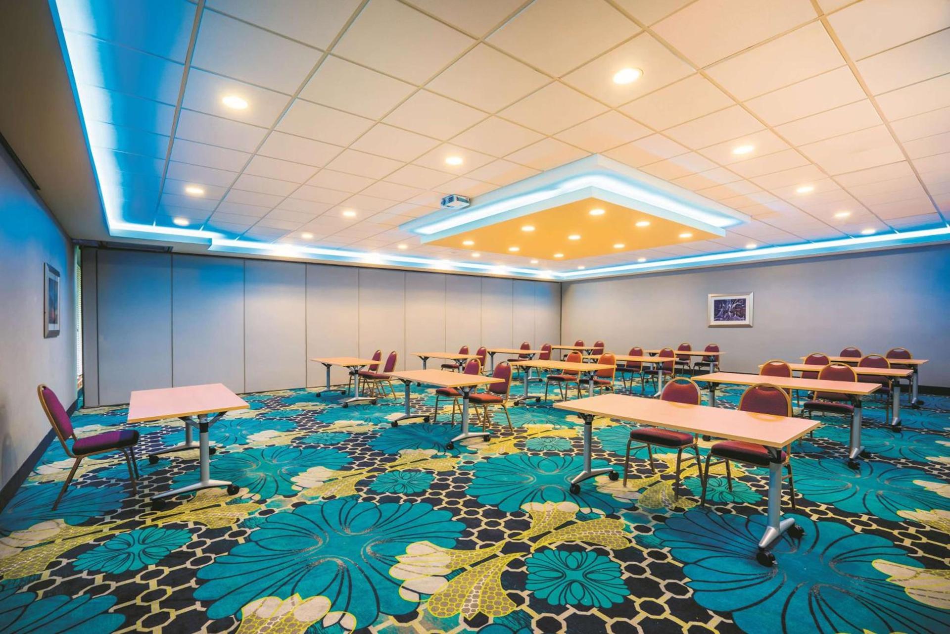 Garner Hotel Glen Burnie BWI Airport Area by IHG photo 19