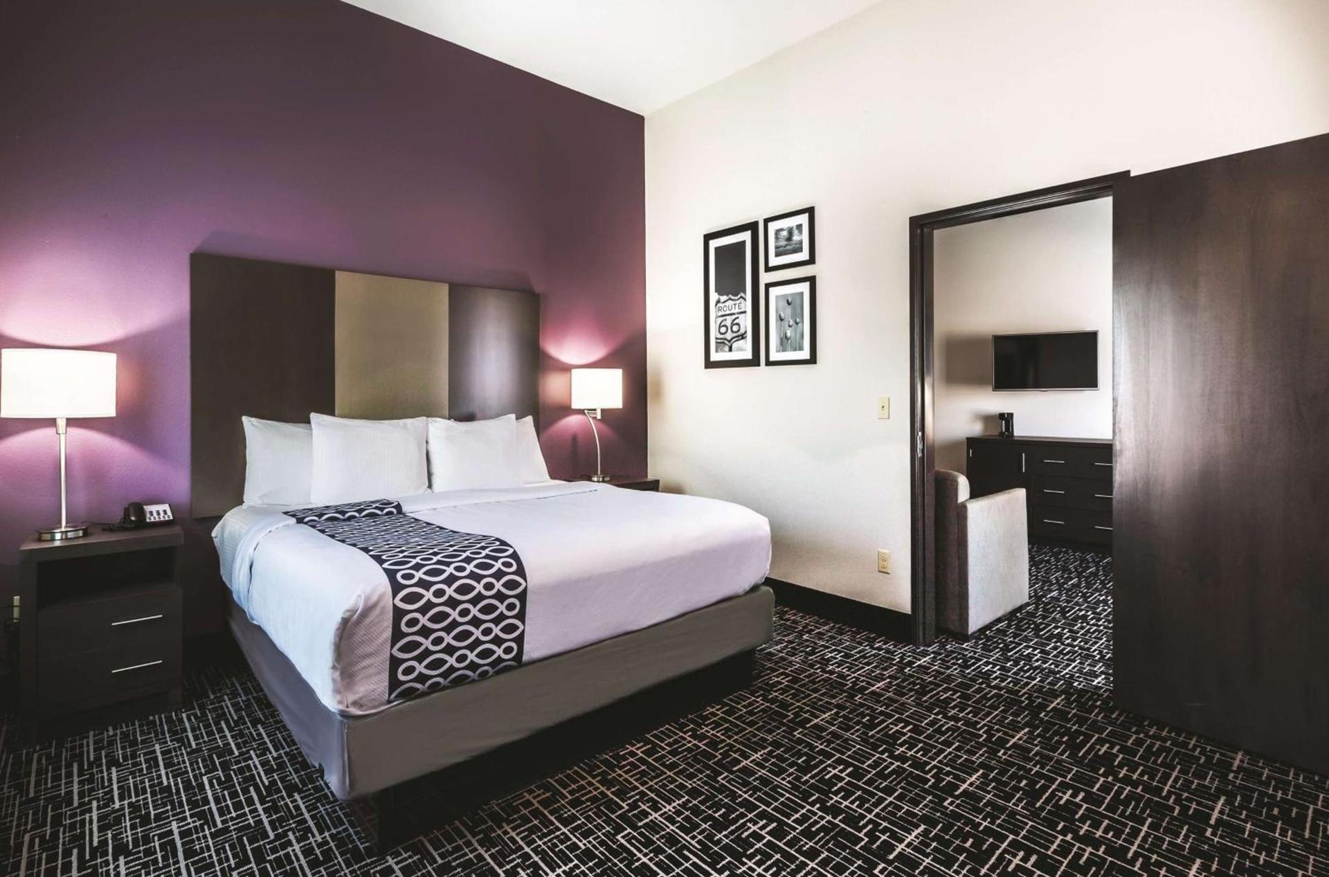 Comfort Inn & Suites photo 23