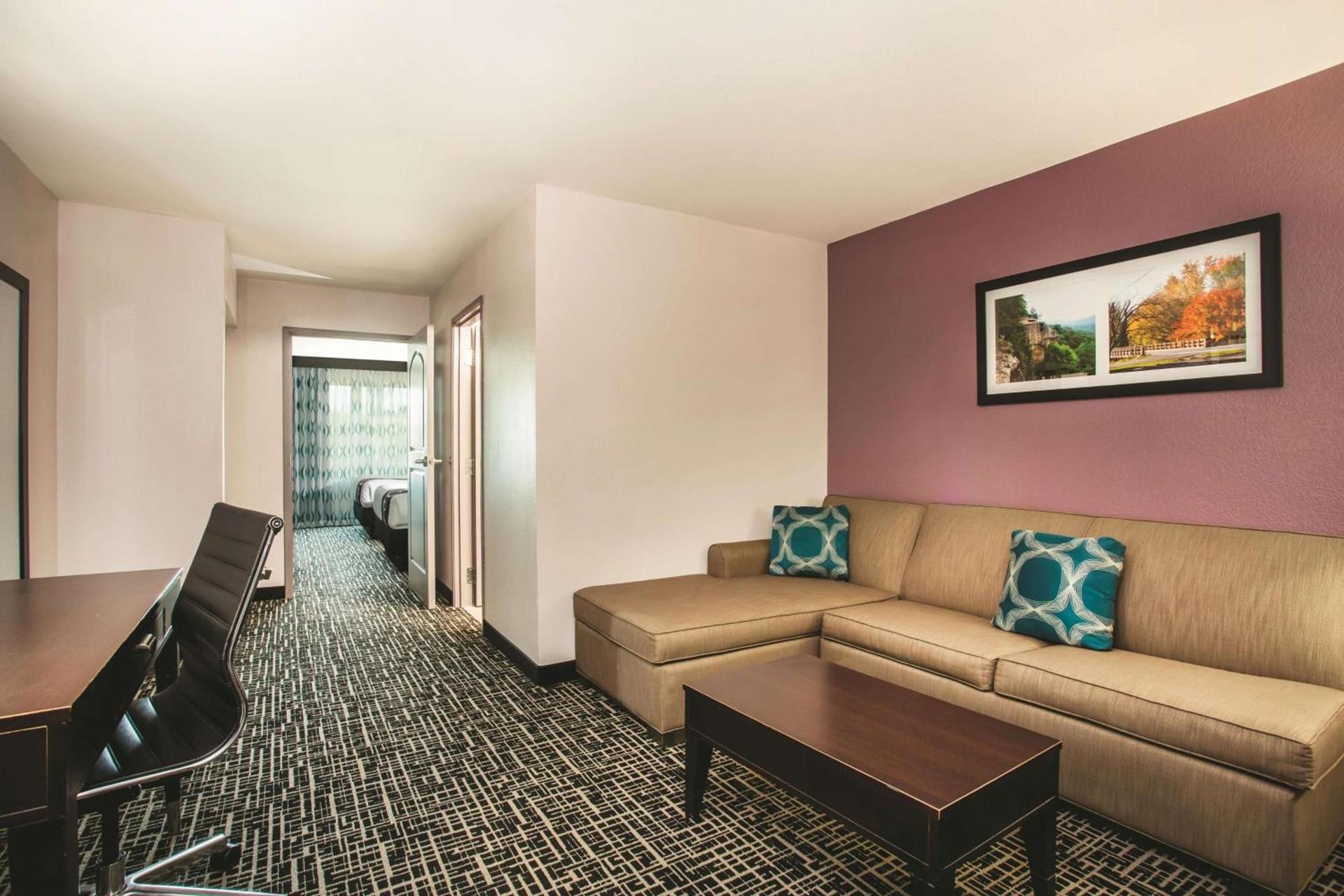 La Quinta by Wyndham Russellville photo 19