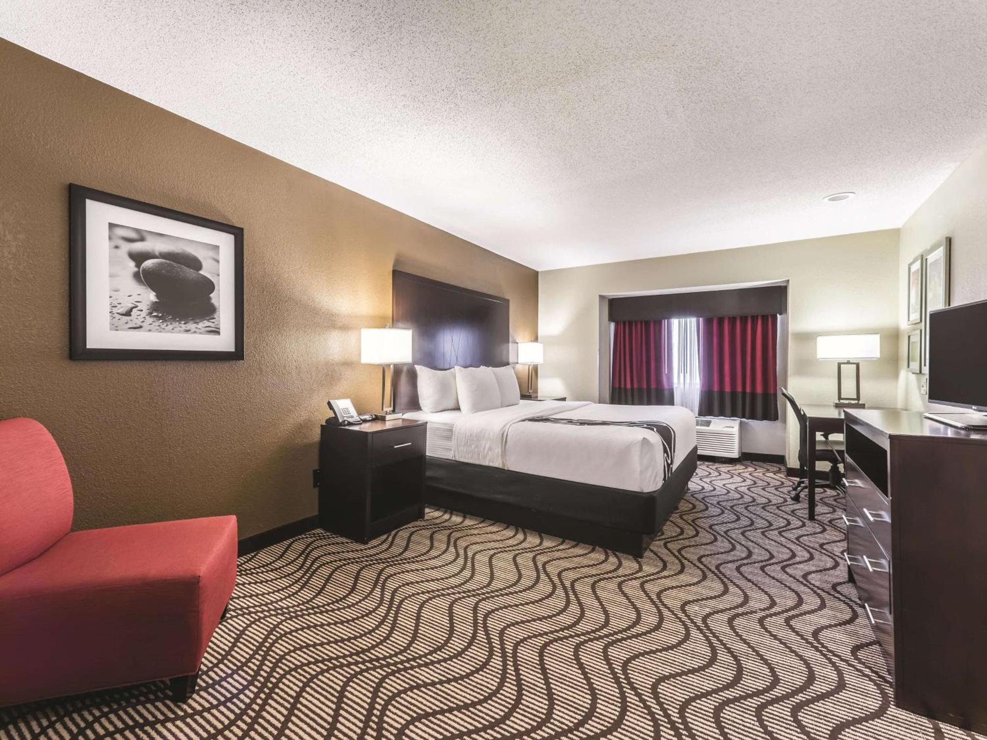 La Quinta by Wyndham Collinsville - St. Louis photo 3