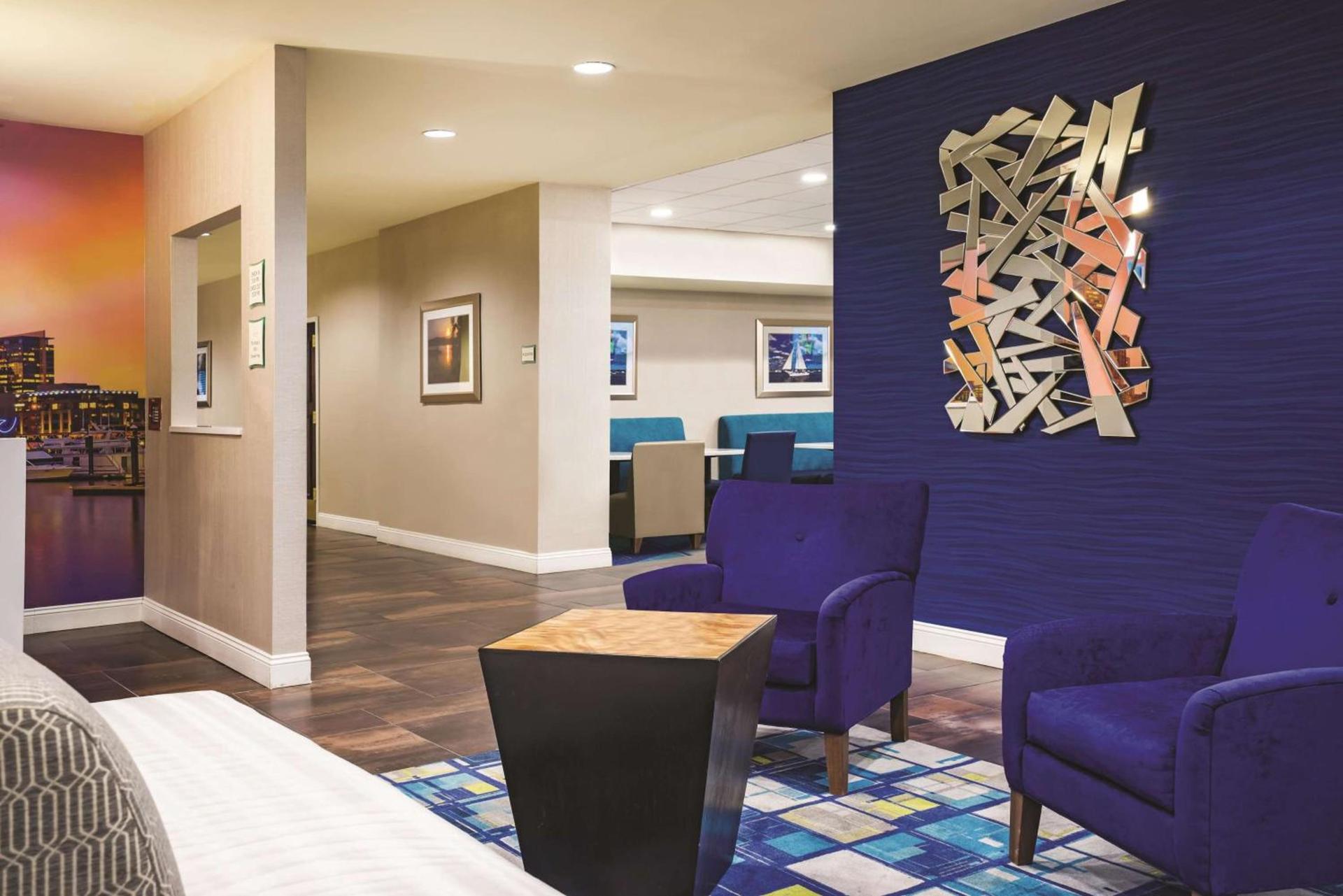 Garner Hotel Glen Burnie BWI Airport Area by IHG photo 24