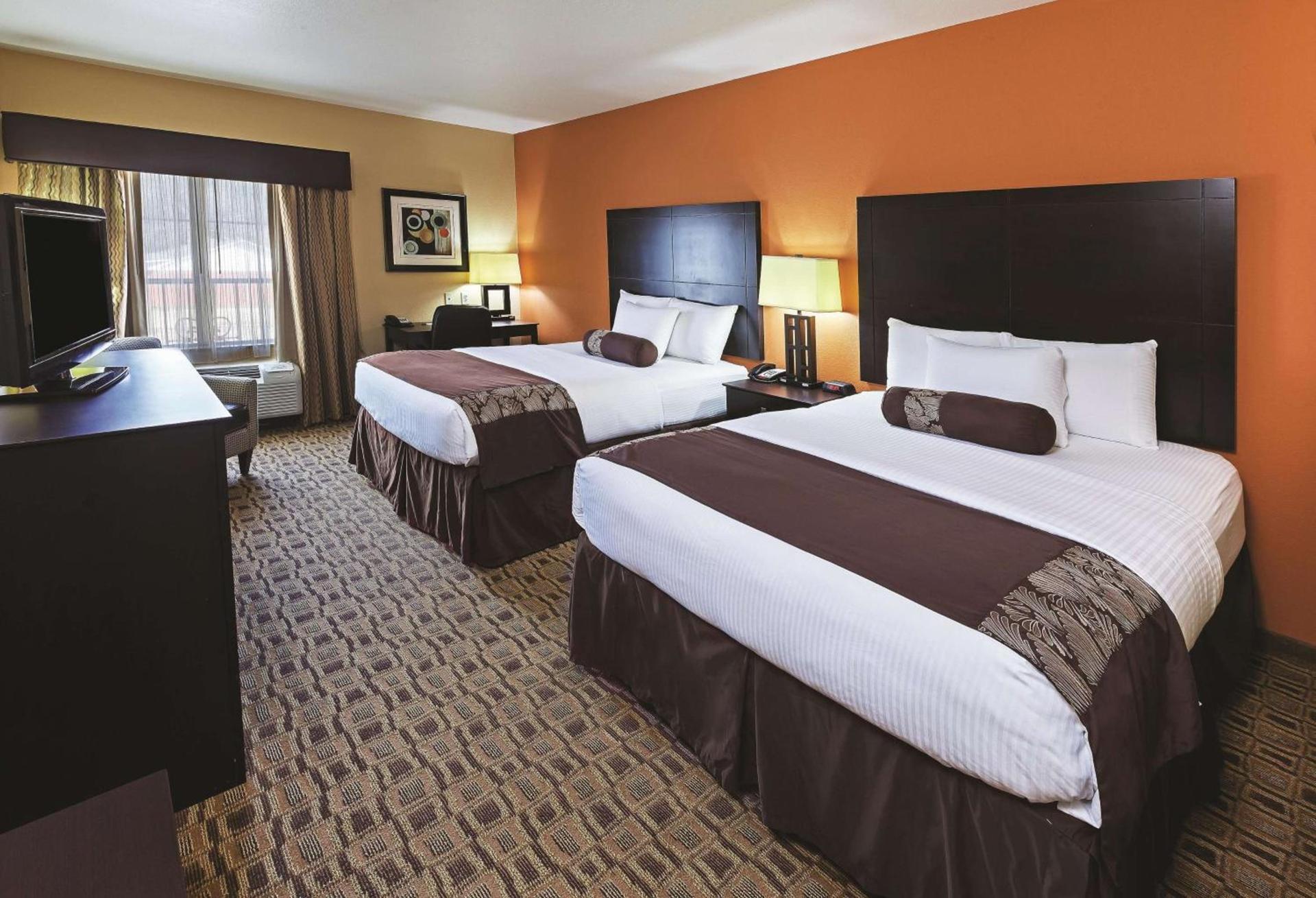 La Quinta by Wyndham Searcy photo 20
