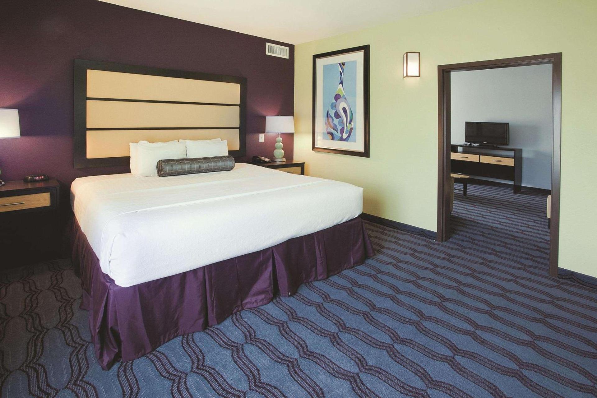 La Quinta by Wyndham Hinesville - Fort Stewart photo 25