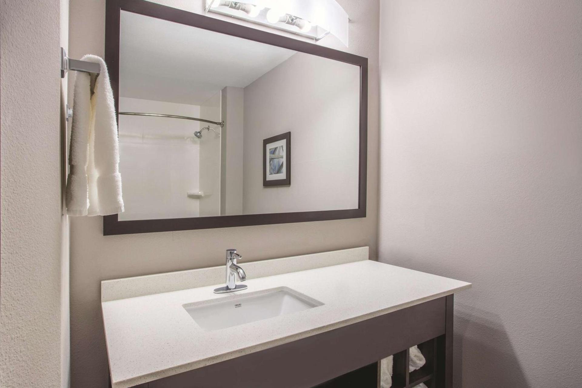 La Quinta by Wyndham Cullman photo 17