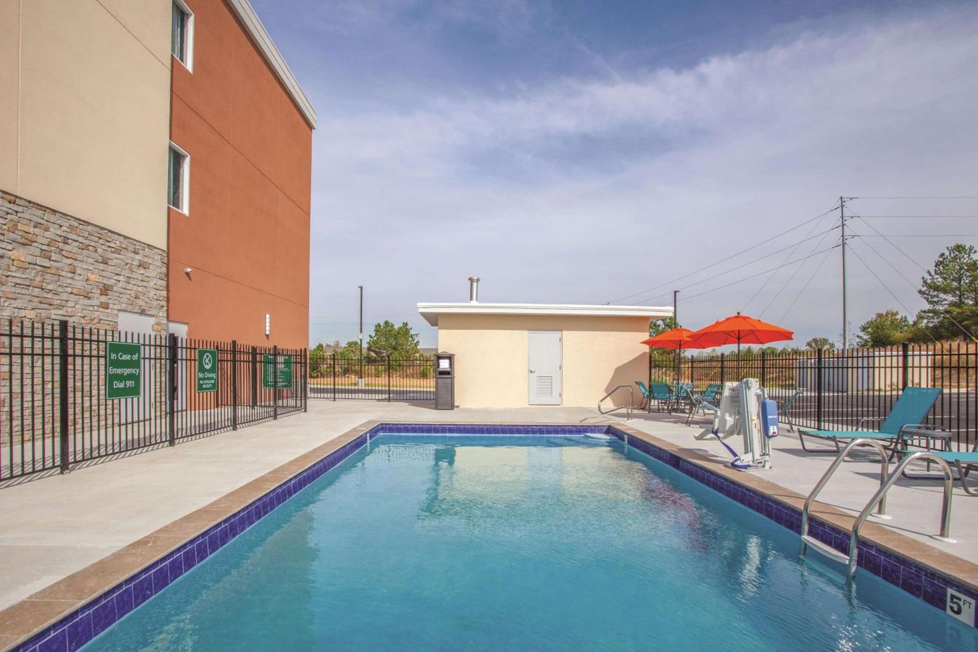 La Quinta by Wyndham Cullman photo 10