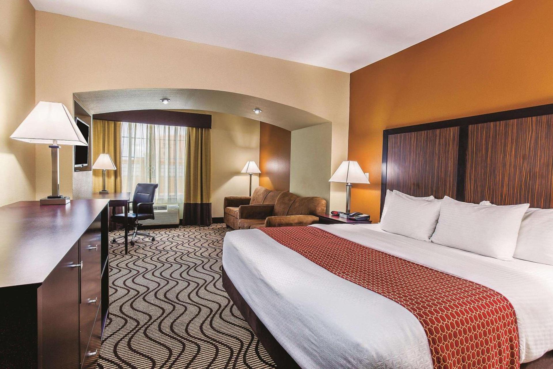 La Quinta by Wyndham Cotulla photo 7
