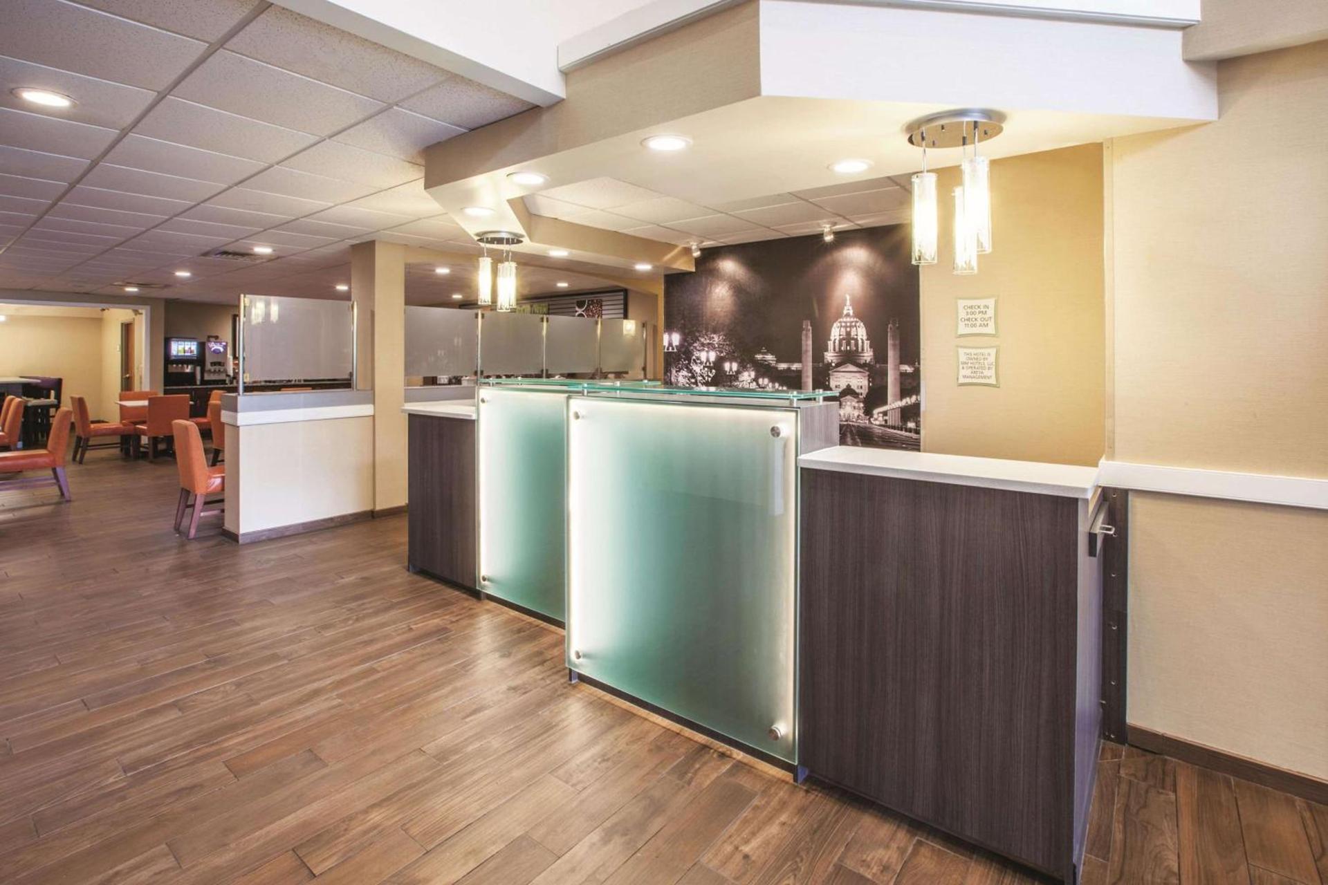La Quinta by Wyndham Mechanicsburg - Harrisburg photo 8