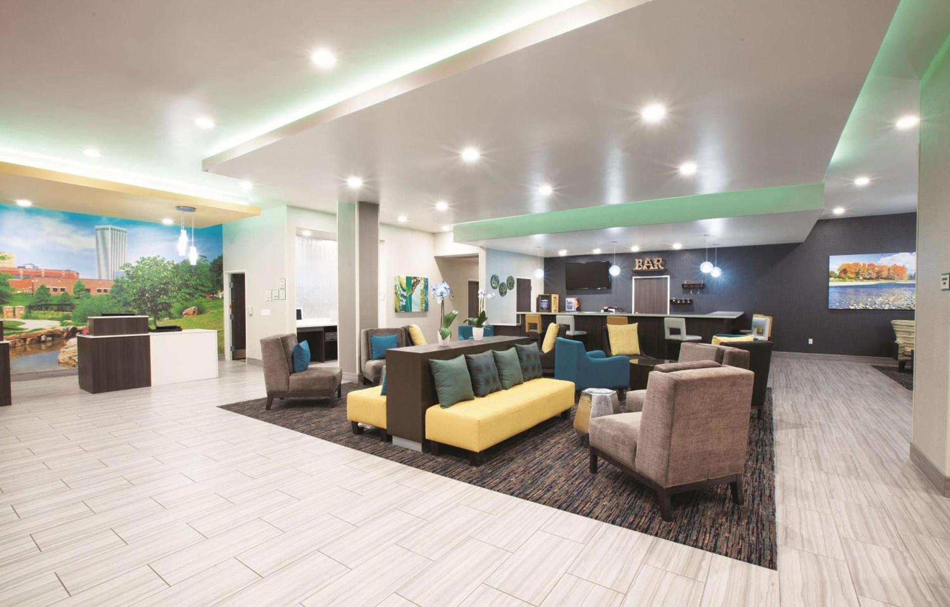 La Quinta by Wyndham Tulsa Broken Arrow photo 7