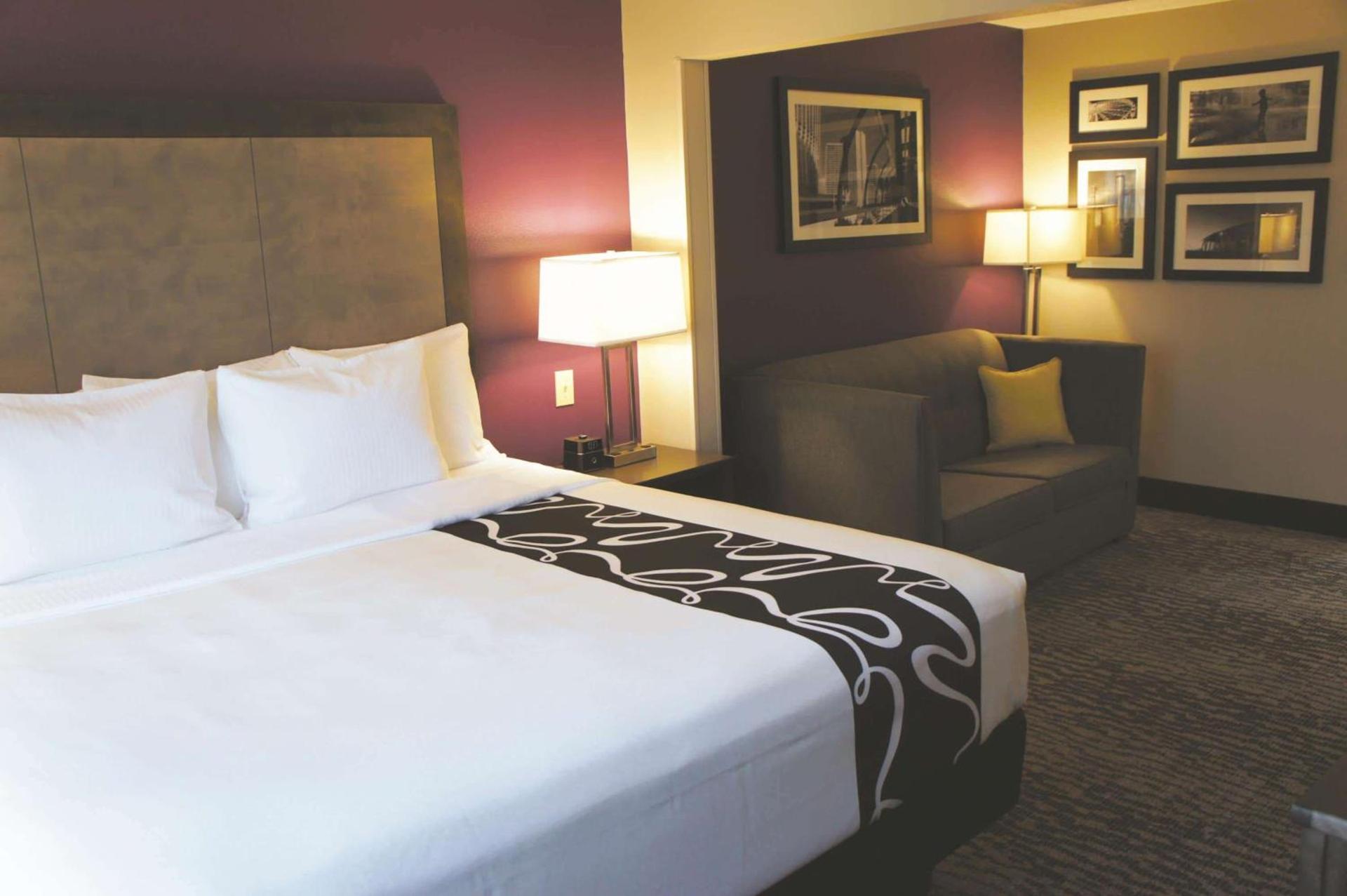 La Quinta by Wyndham Kennesaw photo 54