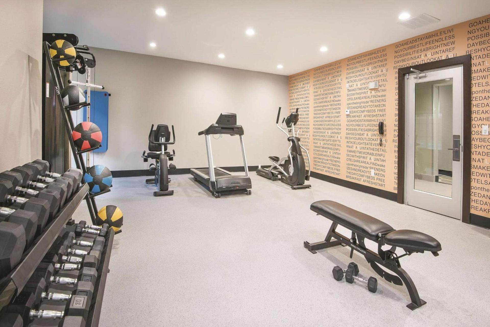 La Quinta by Wyndham Fort Worth West - I-30 photo 14