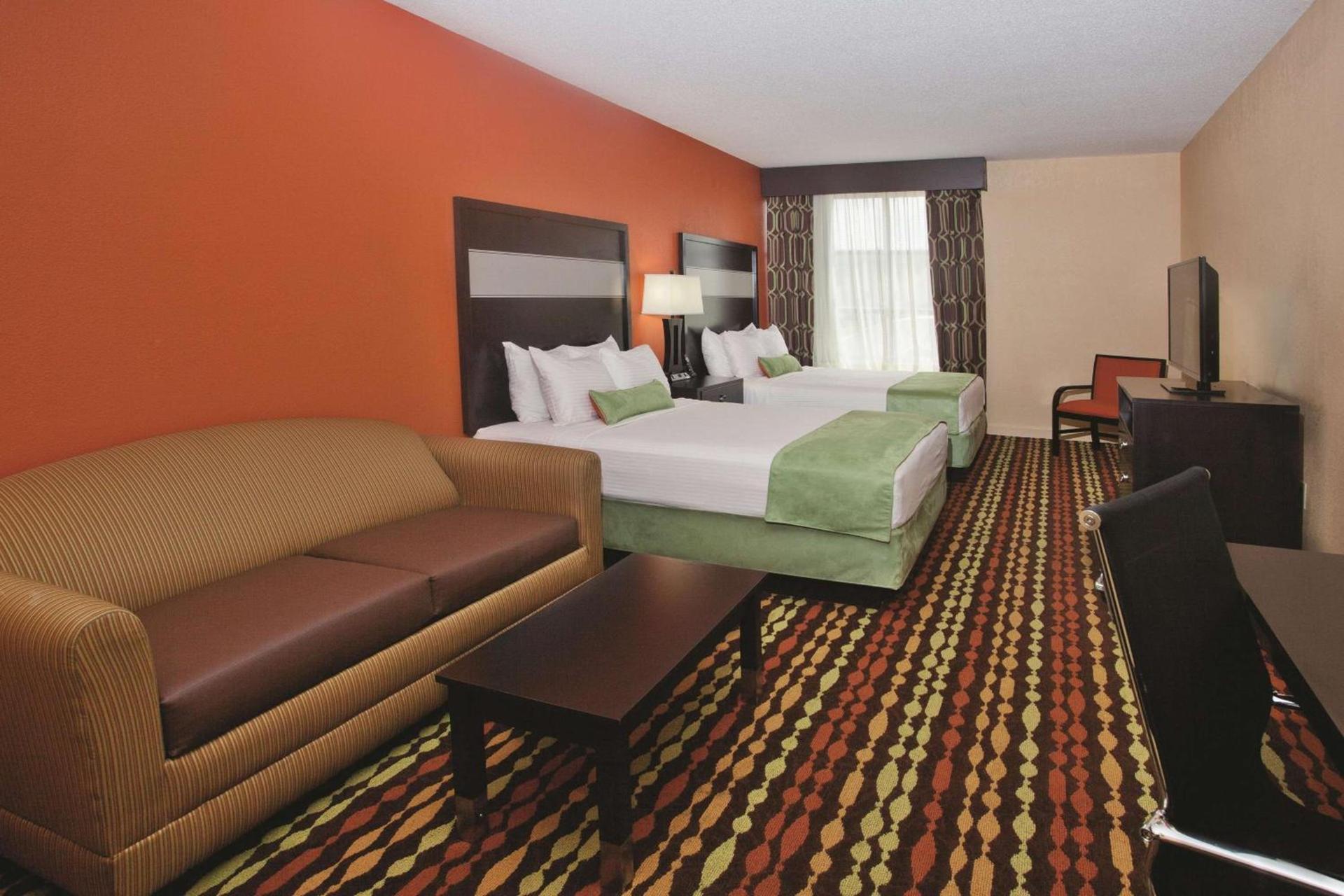 La Quinta by Wyndham Florence photo 61