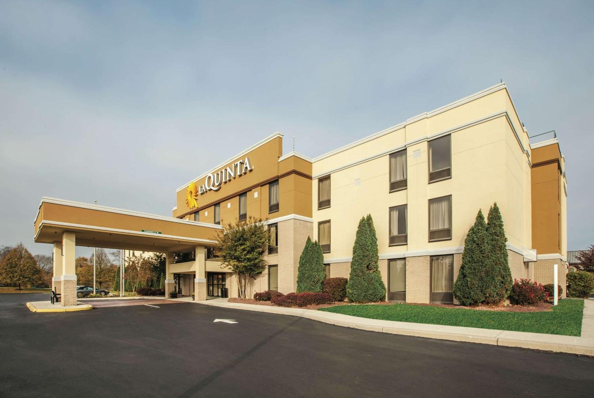 La Quinta by Wyndham Mechanicsburg - Harrisburg photo 2