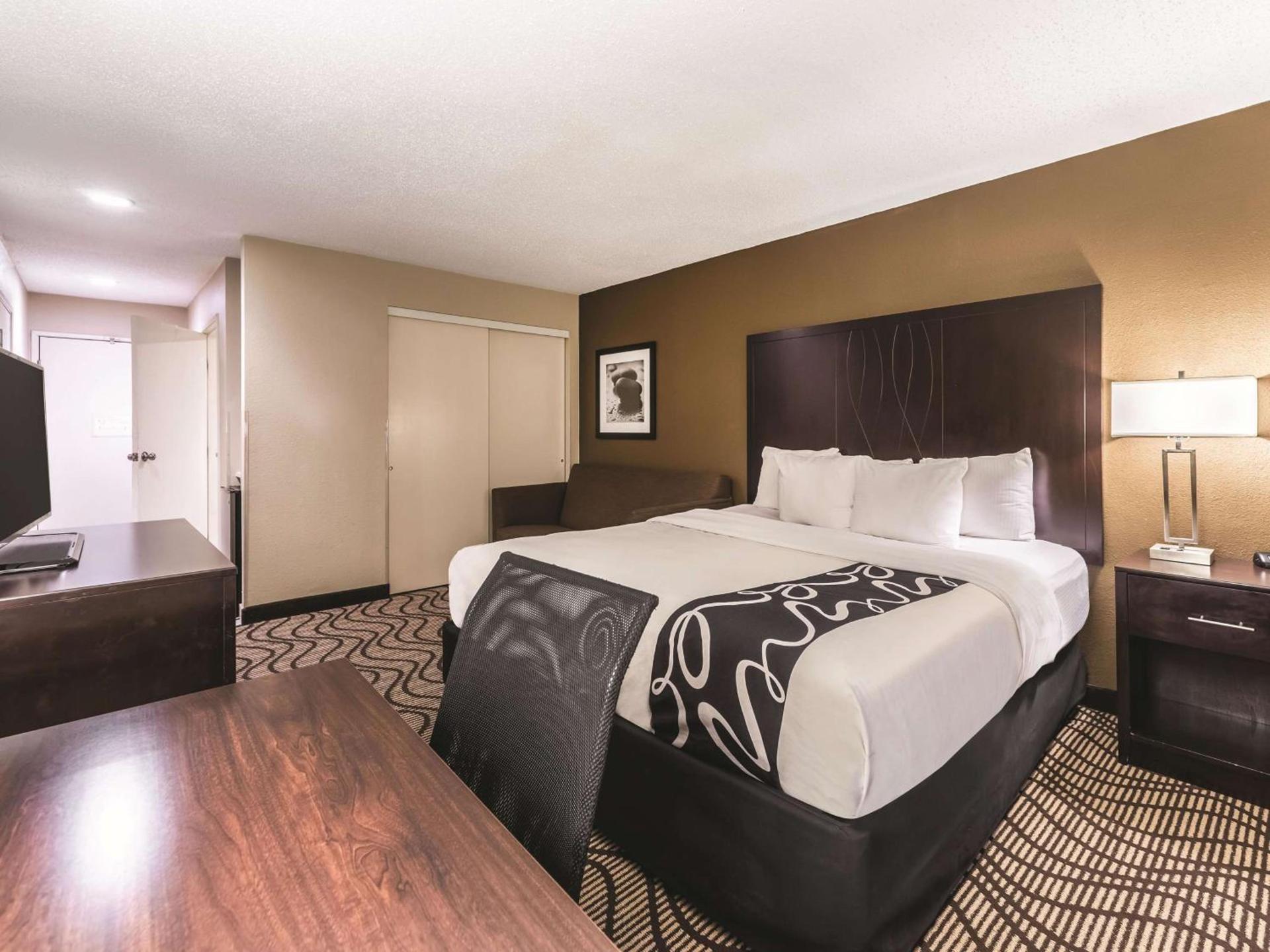 La Quinta by Wyndham Collinsville - St. Louis photo 18