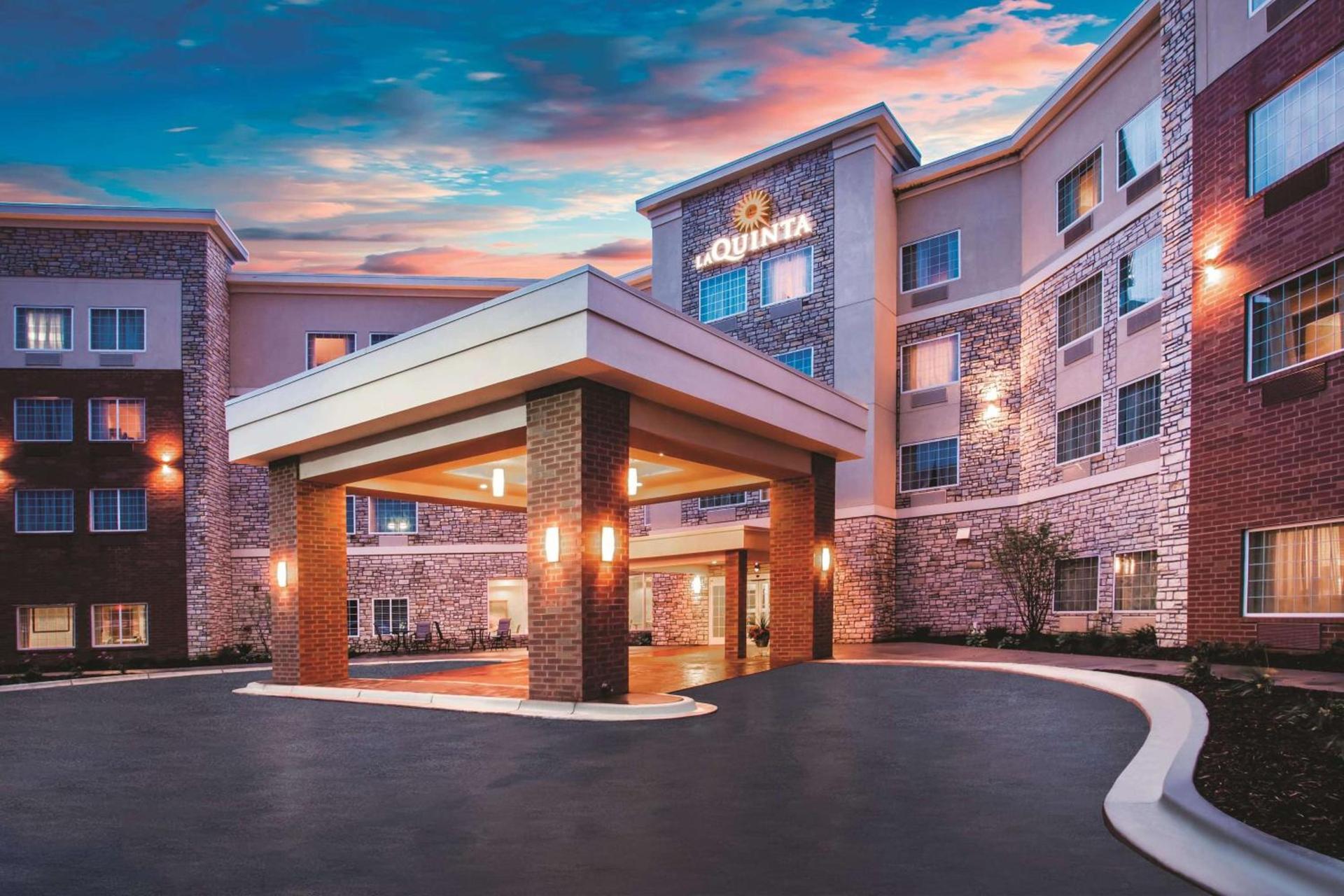 La Quinta by Wyndham St. Paul-Woodbury photo 27