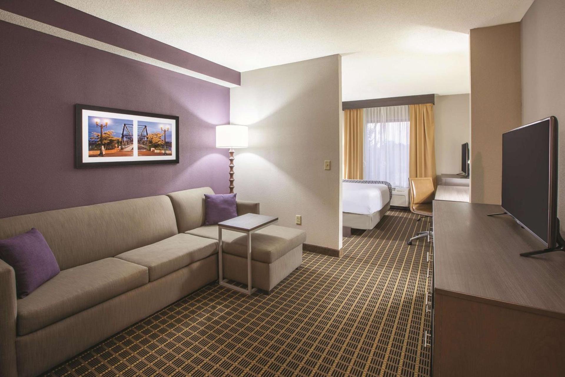La Quinta by Wyndham Mechanicsburg - Harrisburg photo 14