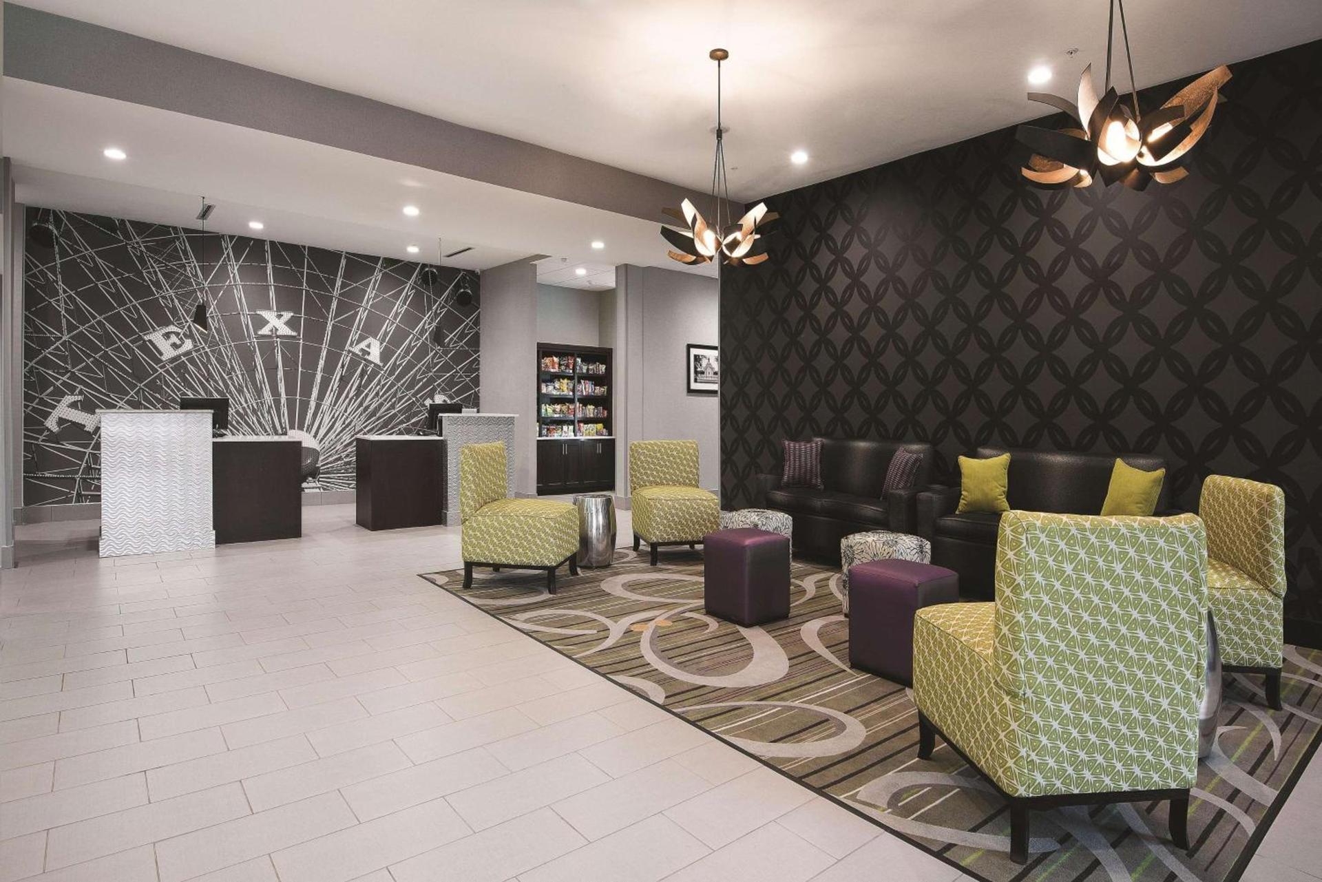 La Quinta by Wyndham Fort Worth West - I-30 photo 19