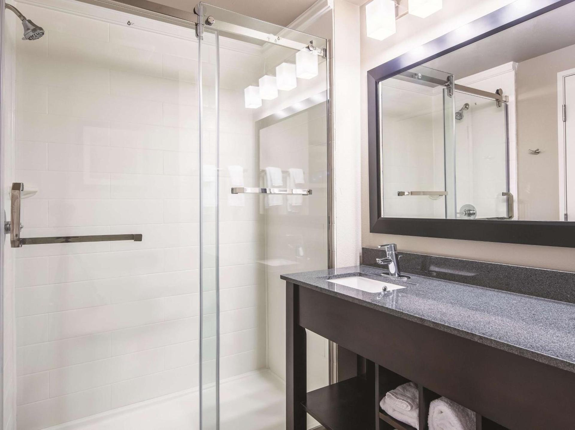 La Quinta Inn & Suites by Wyndham Walla Walla photo 30