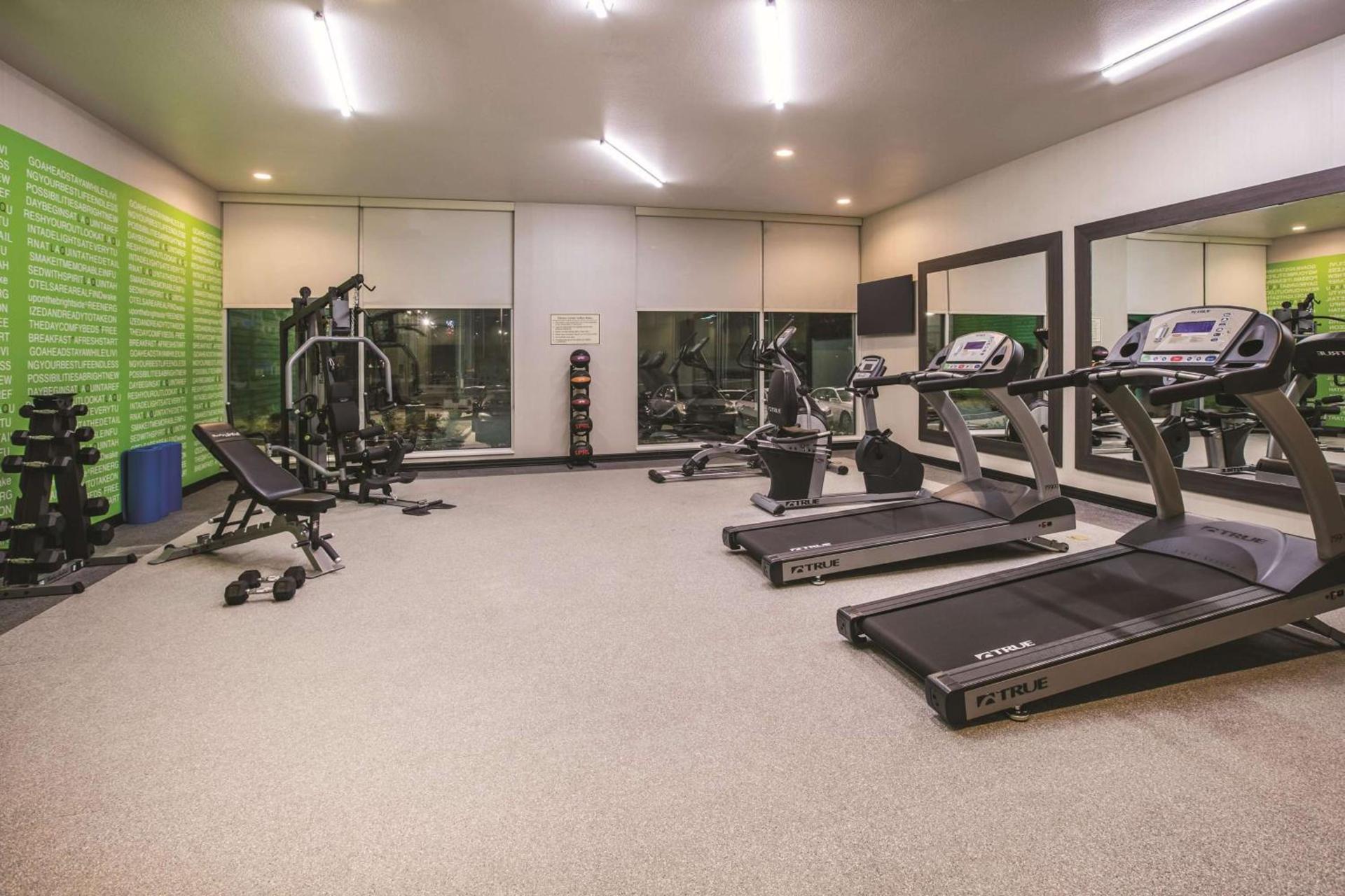 La Quinta by Wyndham Dallas - Richardson photo 10