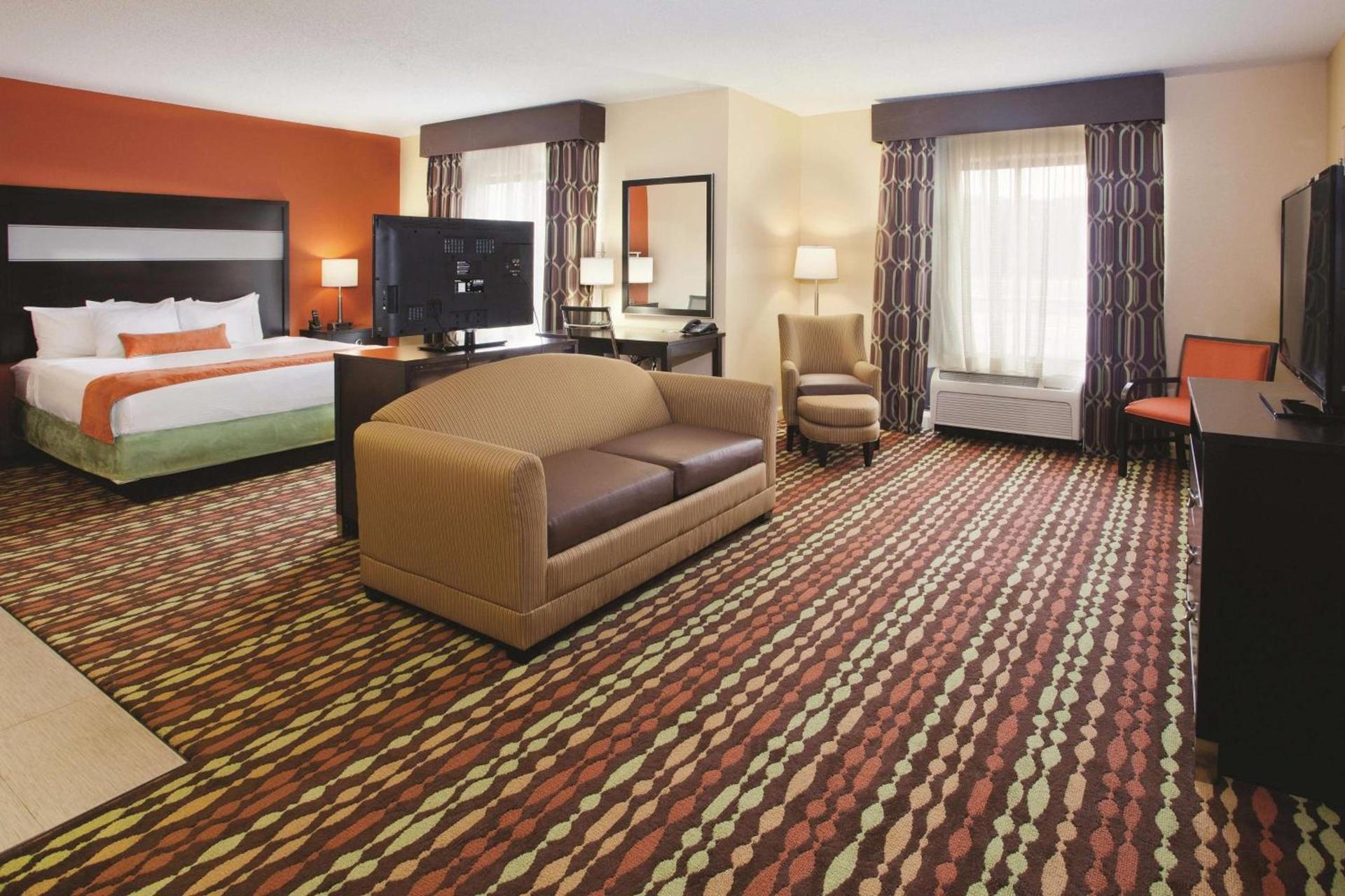 La Quinta by Wyndham Florence photo 46