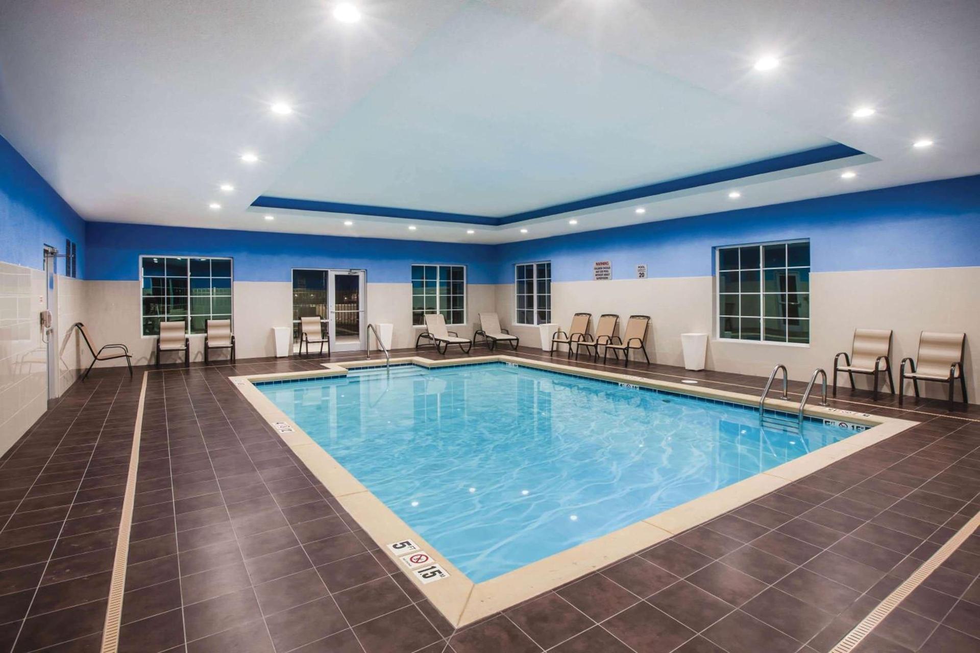 La Quinta by Wyndham Owasso photo 35