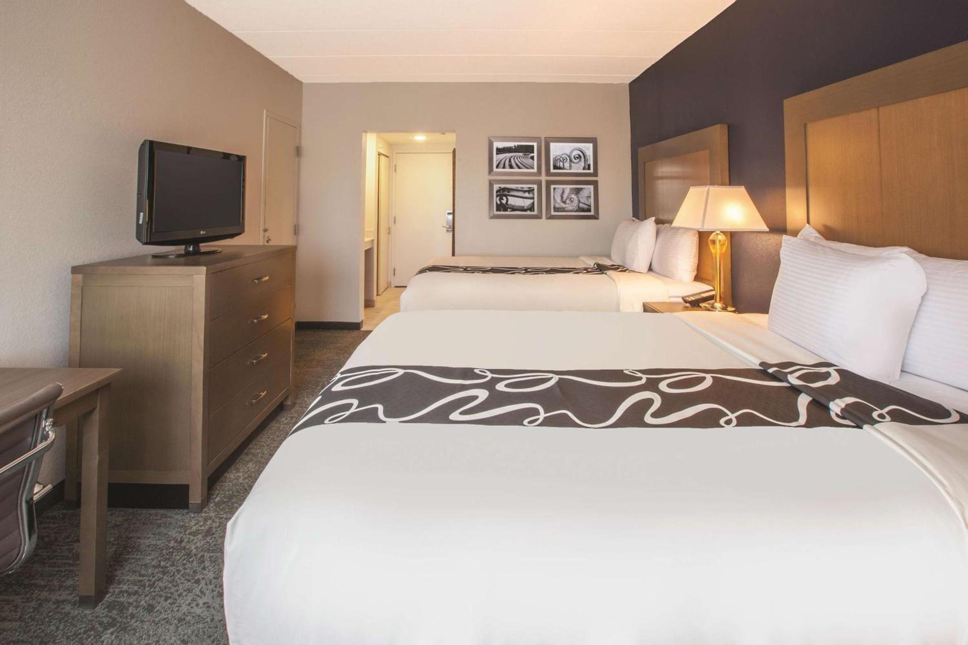 La Quinta by Wyndham Philadelphia Airport photo 6