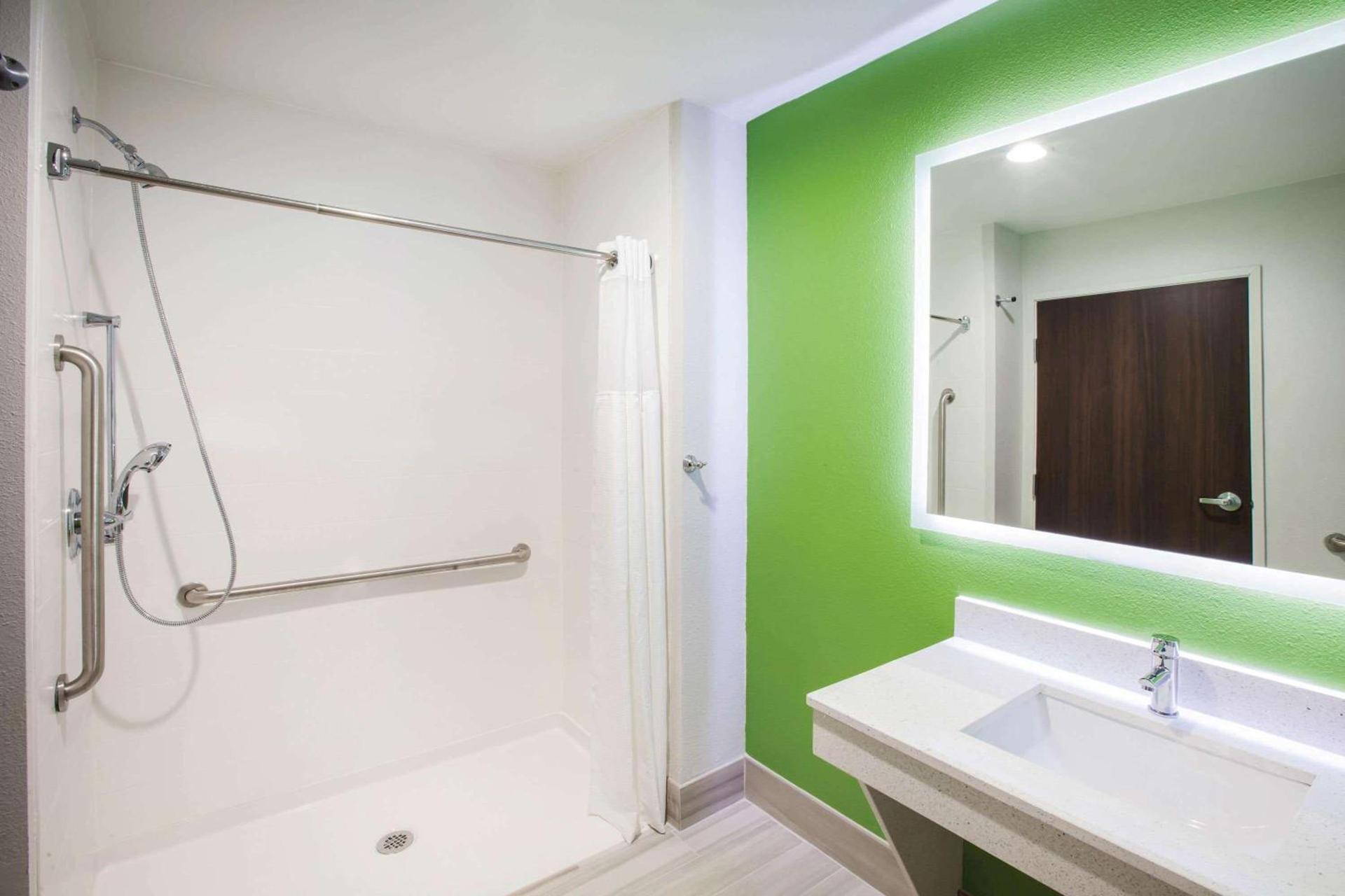 La Quinta by Wyndham Owasso photo 33