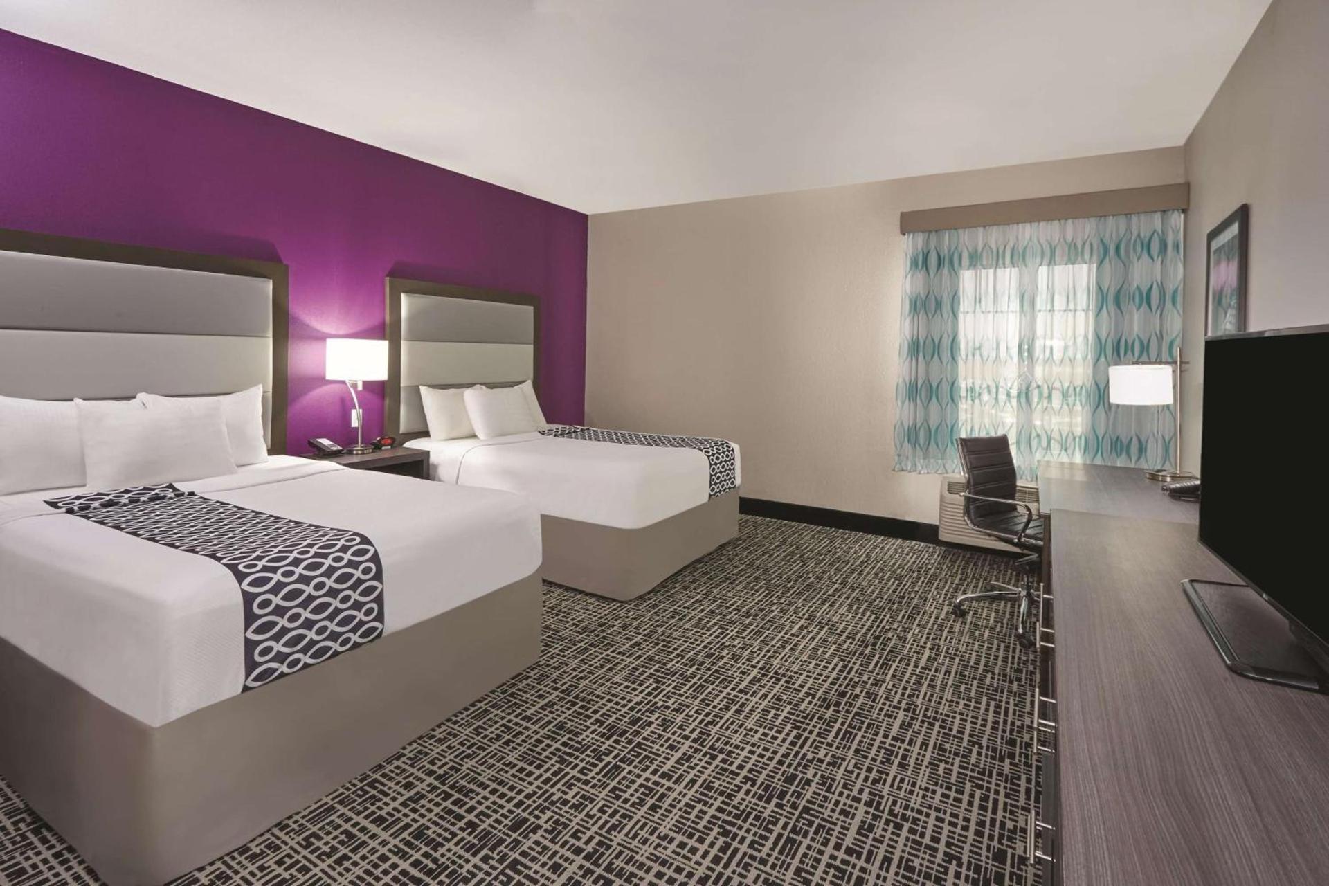 La Quinta by Wyndham Springfield IL photo 15