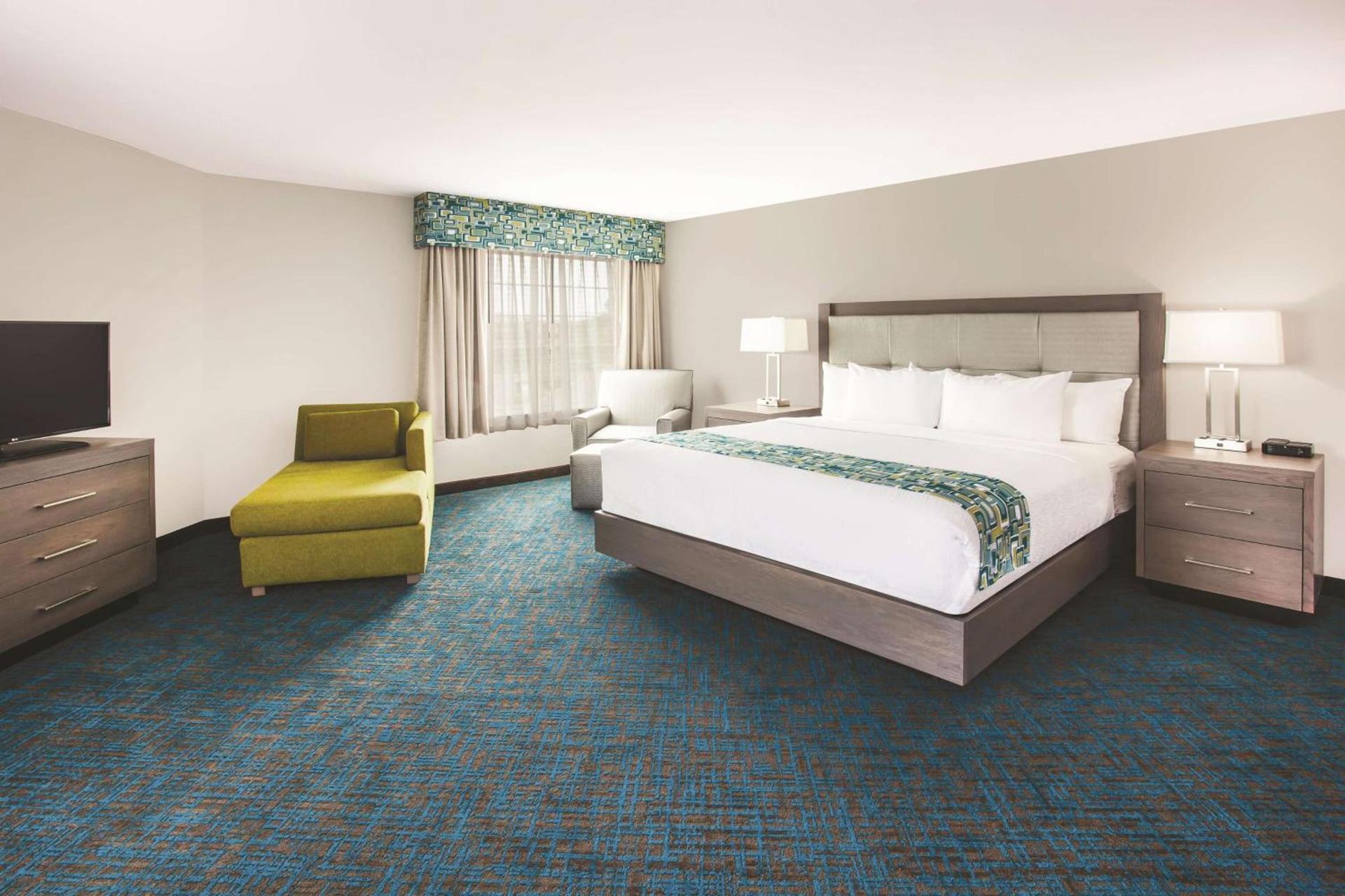 La Quinta by Wyndham St. Paul-Woodbury photo 19