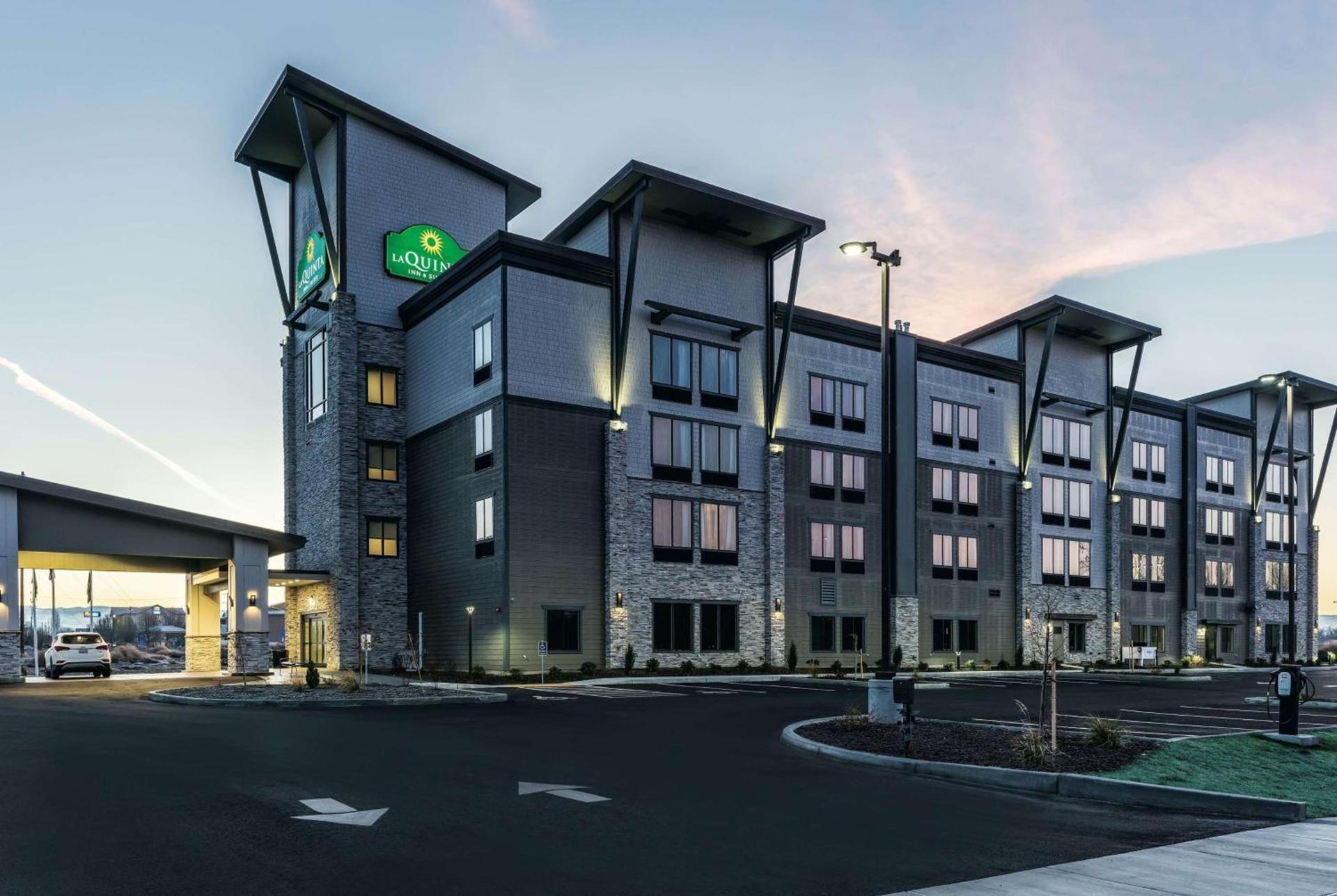 La Quinta Inn & Suites by Wyndham Walla Walla photo 2